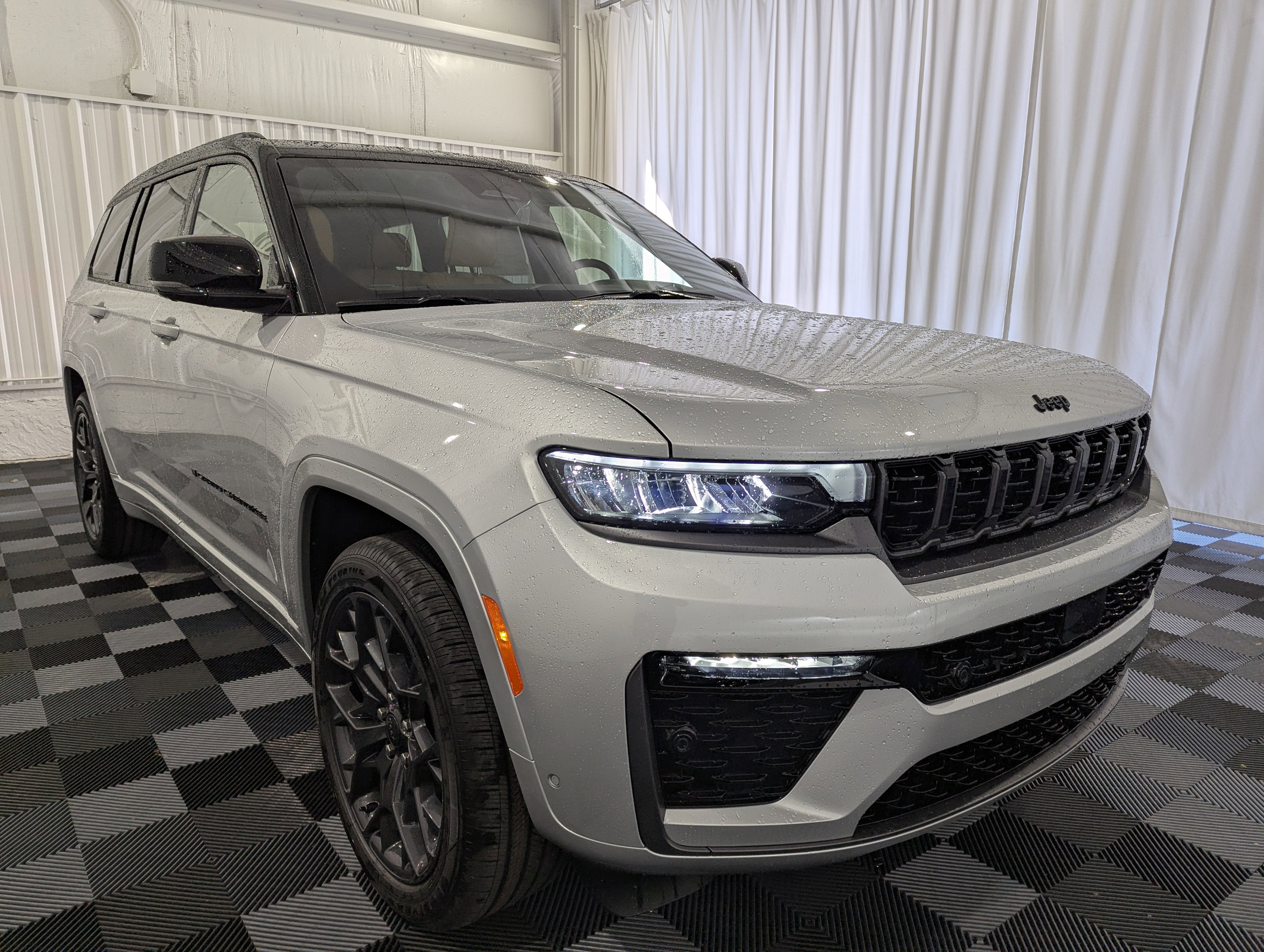 2026 Jeep Grand Cherokee GRAND CHEROKEE L SUMMIT 4X4