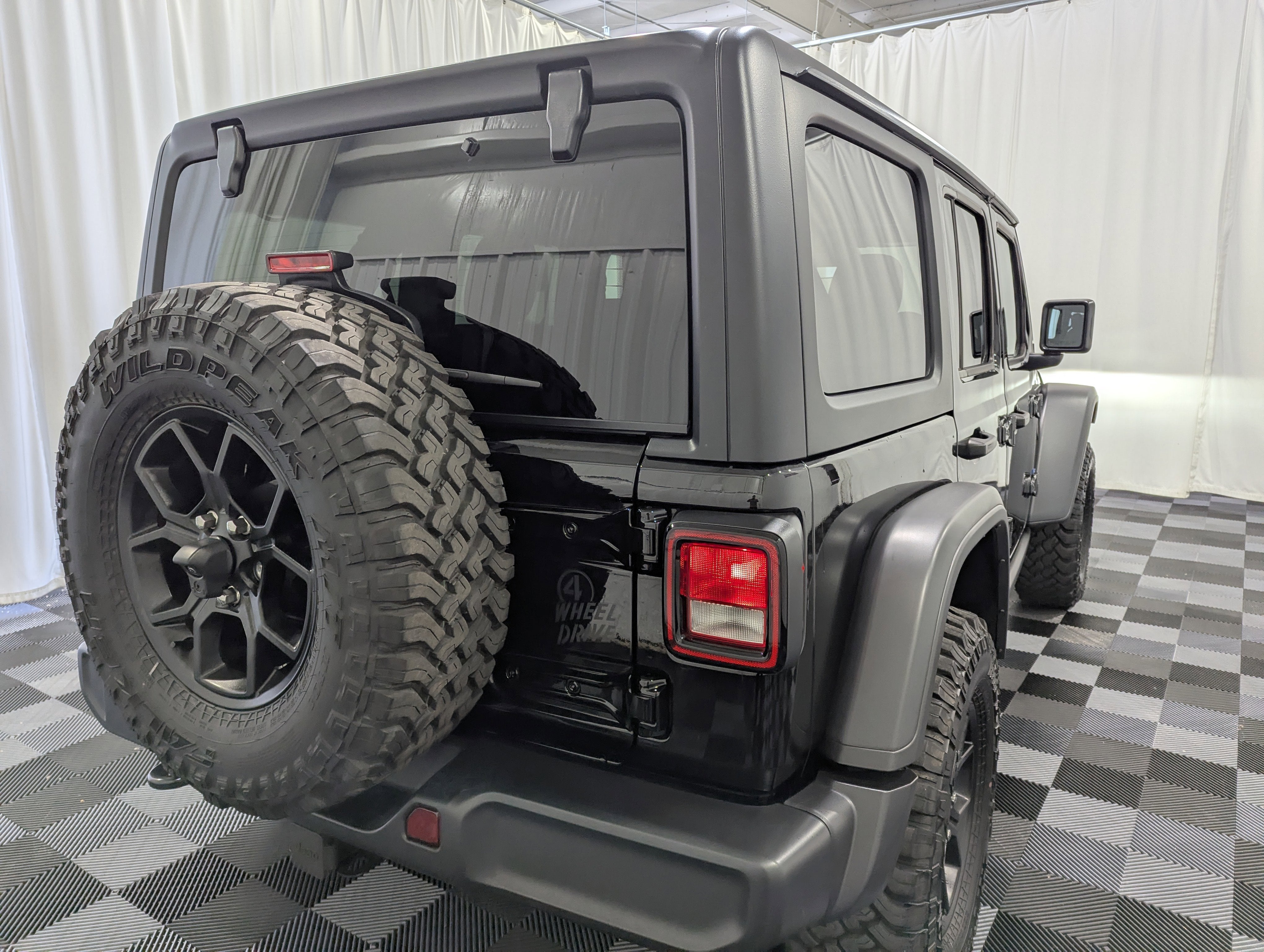 2025 Jeep Wrangler 4xe Willys 4xe