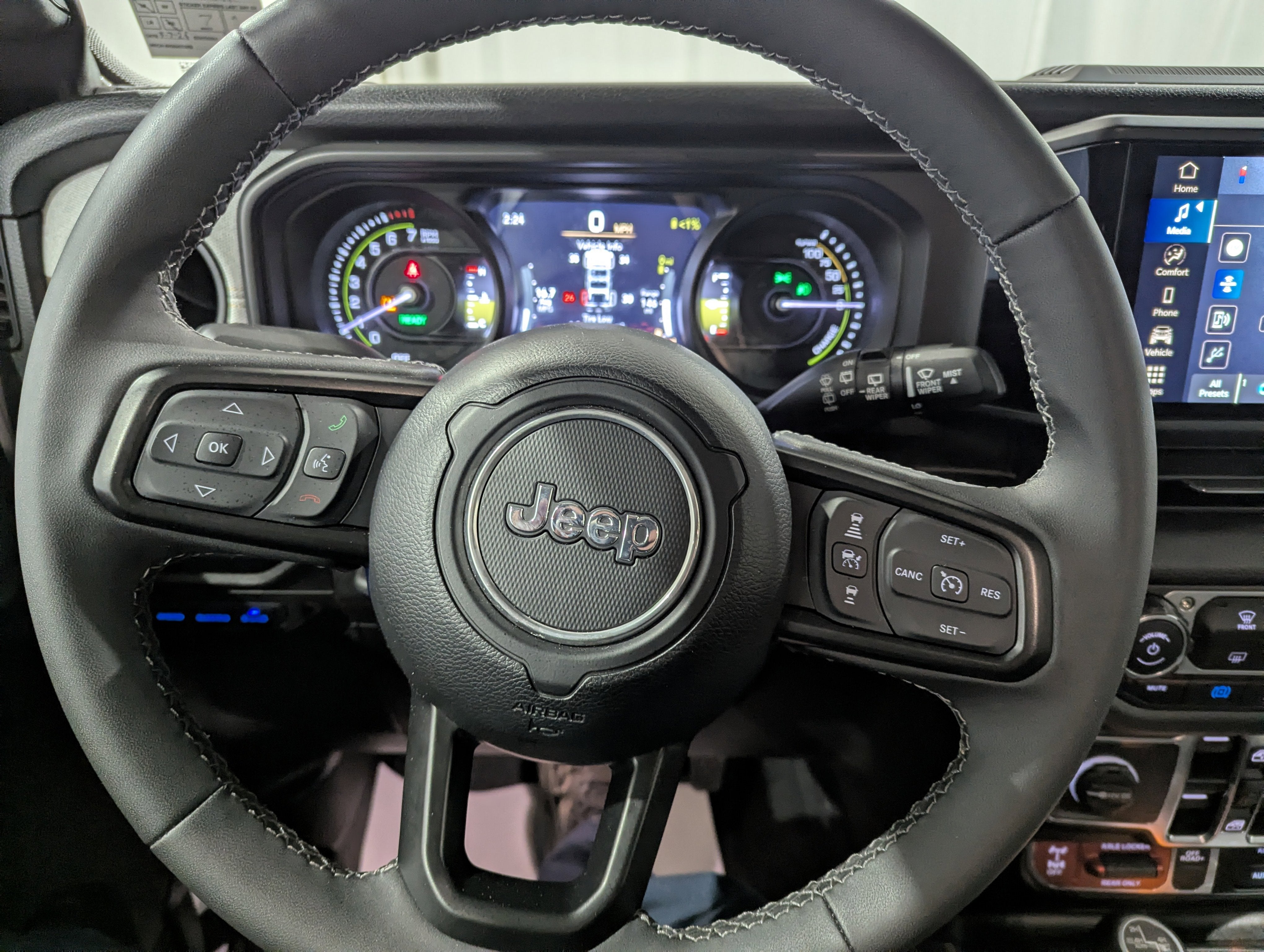 2025 Jeep Wrangler 4xe Willys 4xe