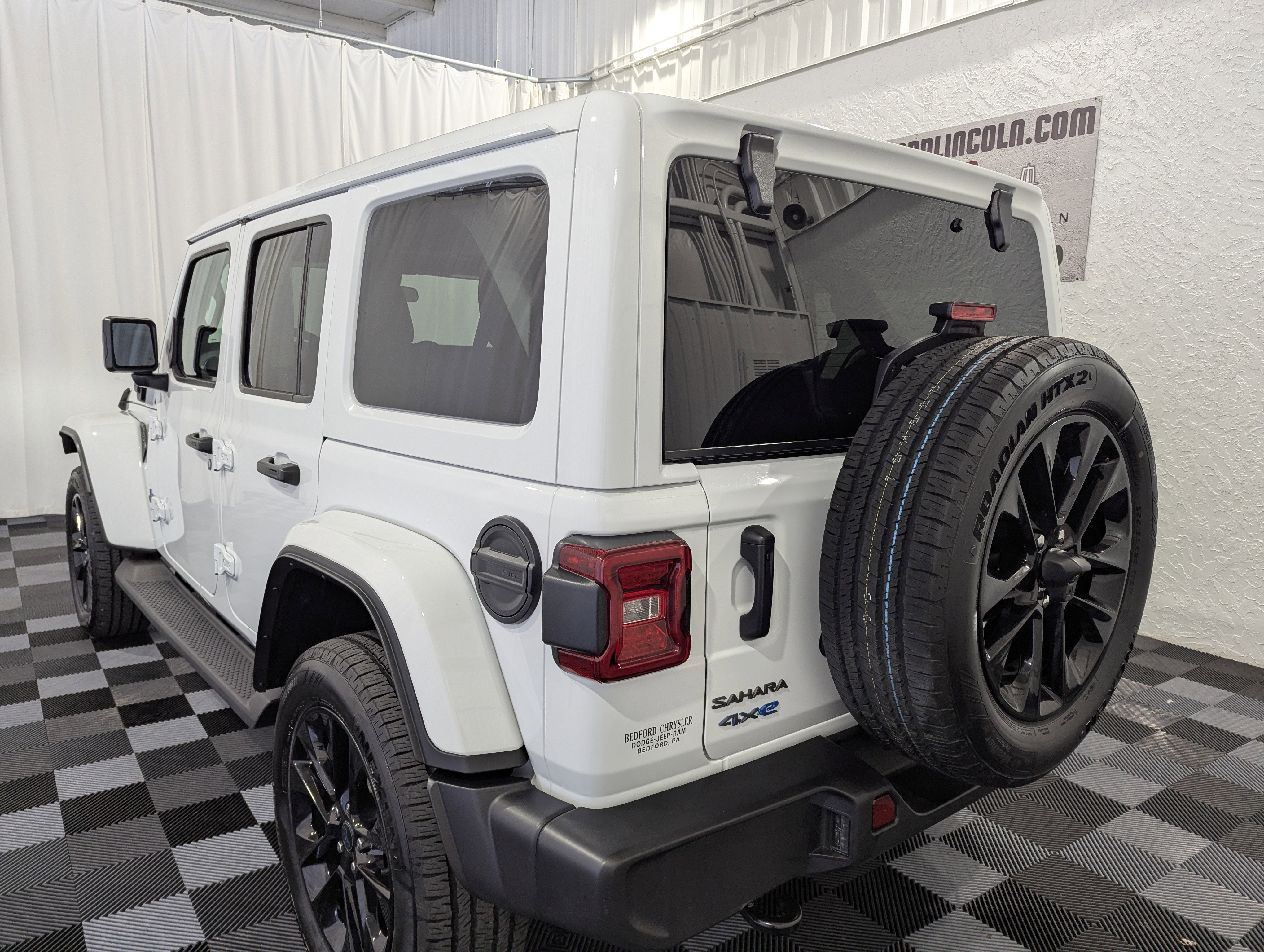 2025 Jeep Wrangler 4xe Sahara 4xe