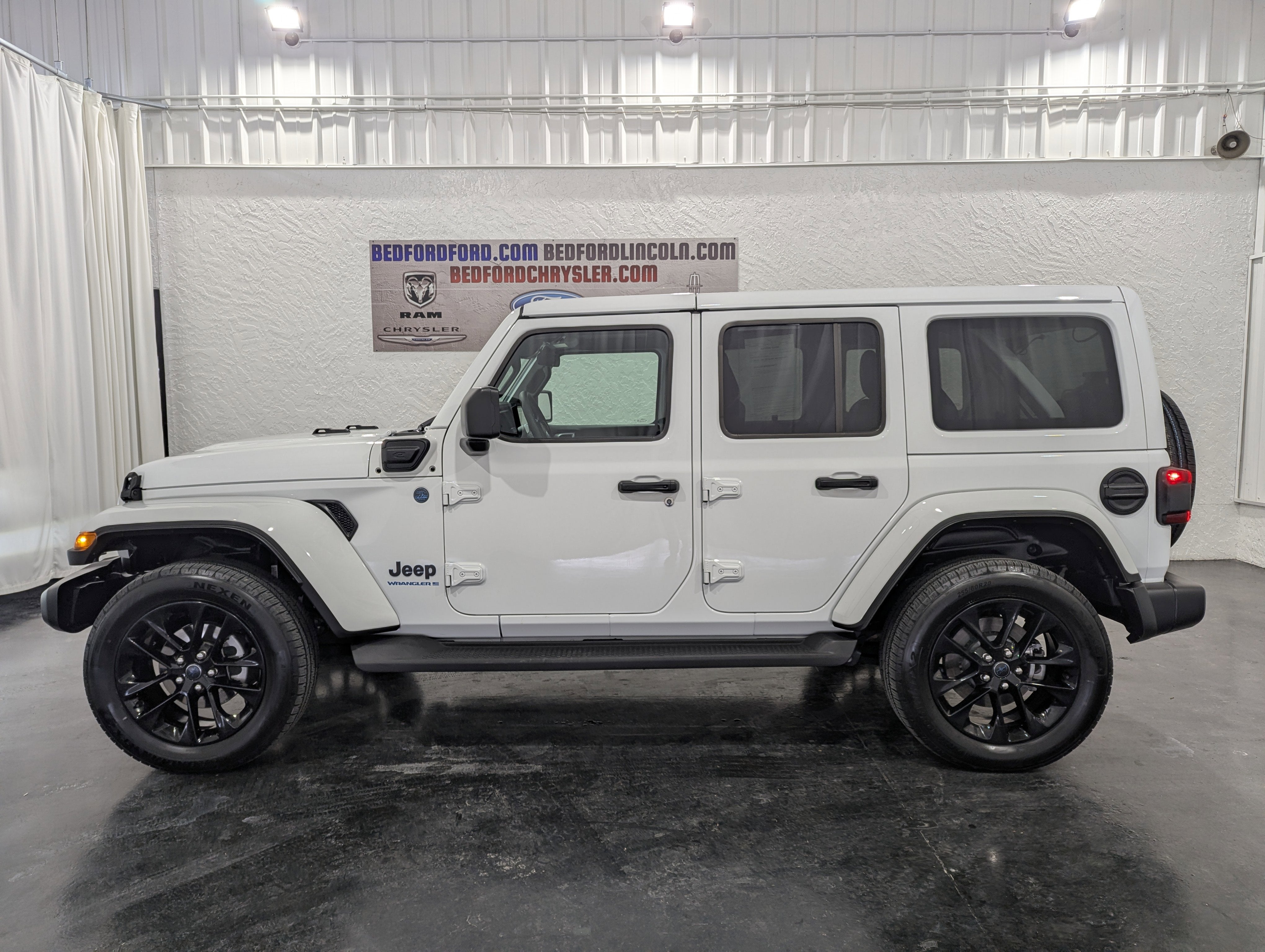 2025 Jeep Wrangler 4xe Sahara 4xe