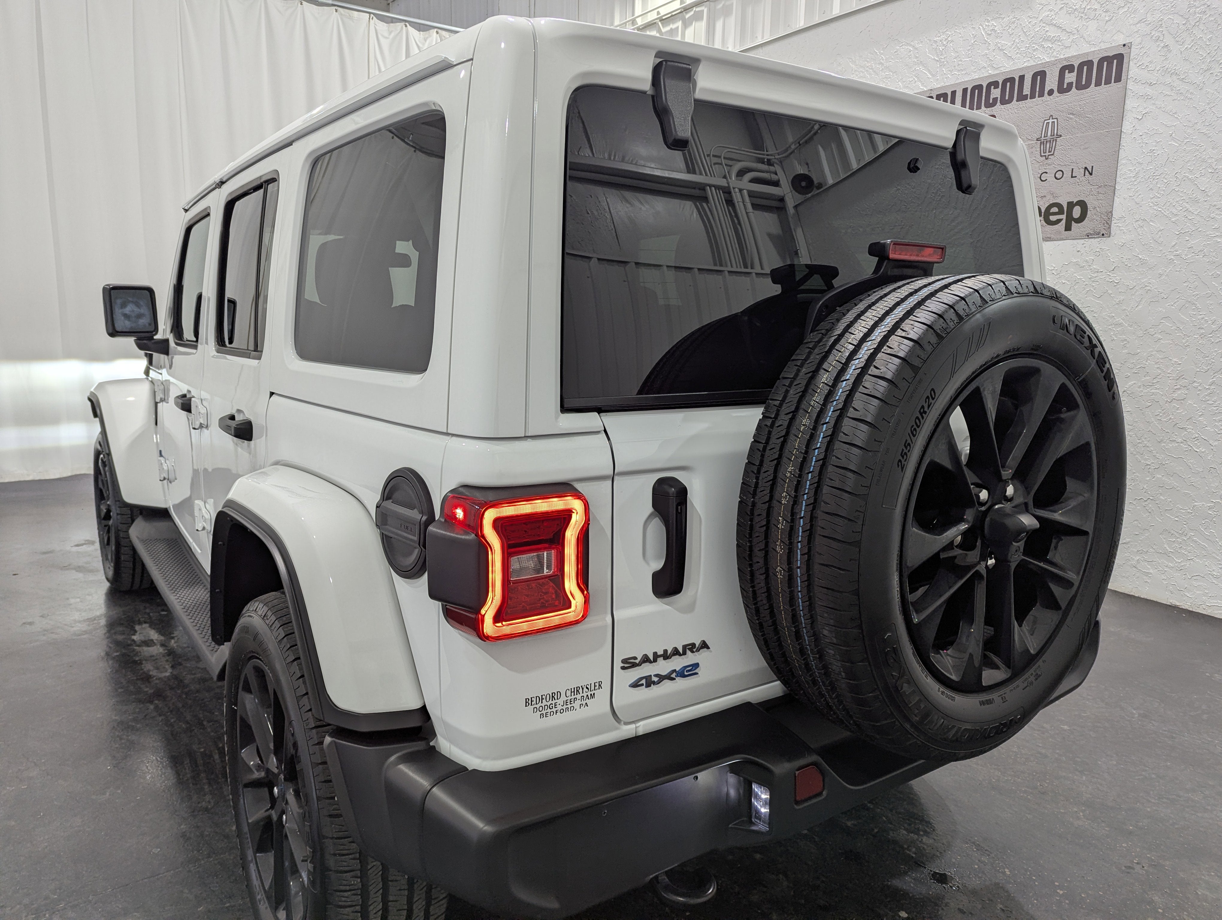 2025 Jeep Wrangler 4xe Sahara 4xe