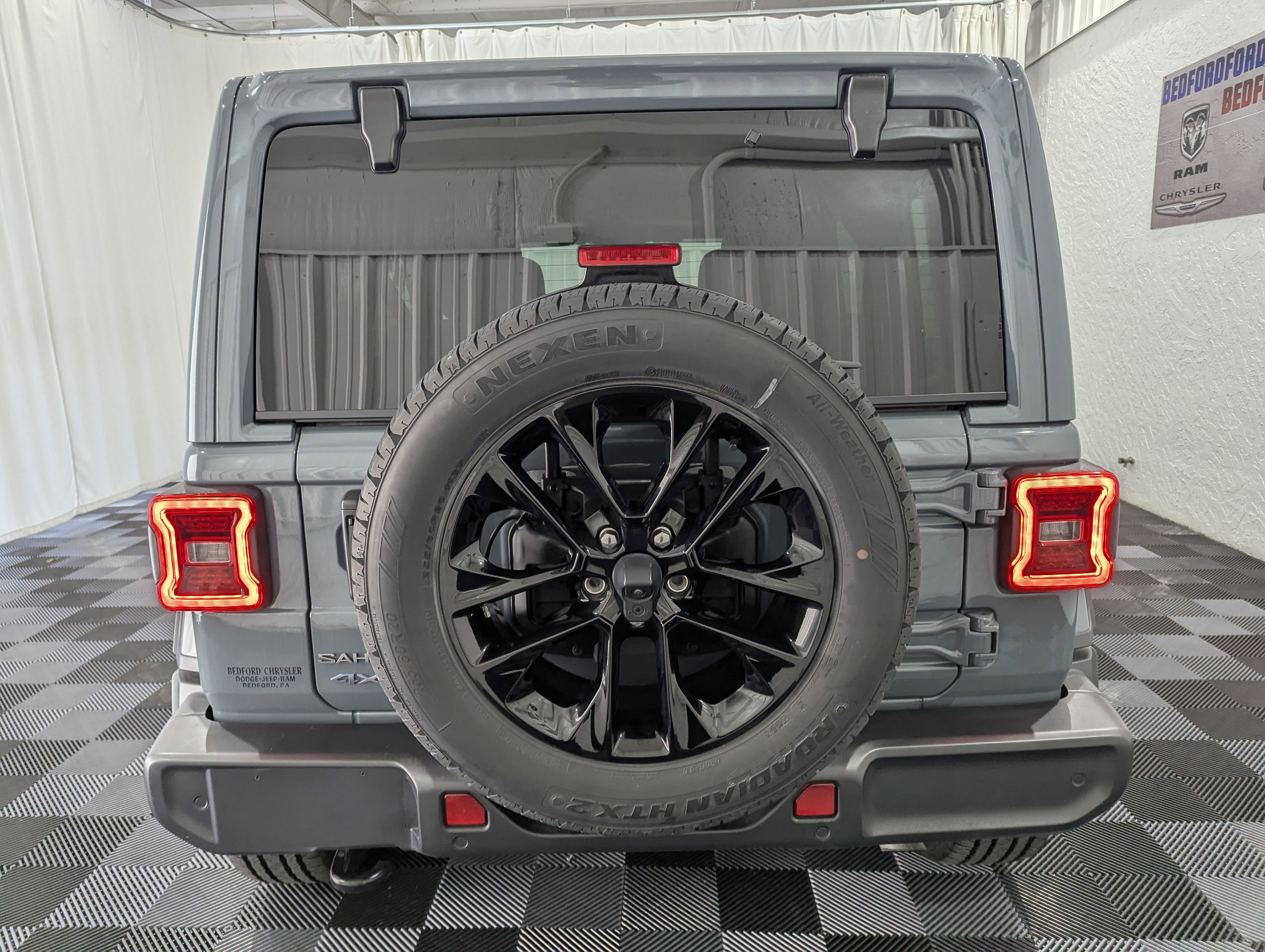 2025 Jeep Wrangler 4xe Sahara 4xe