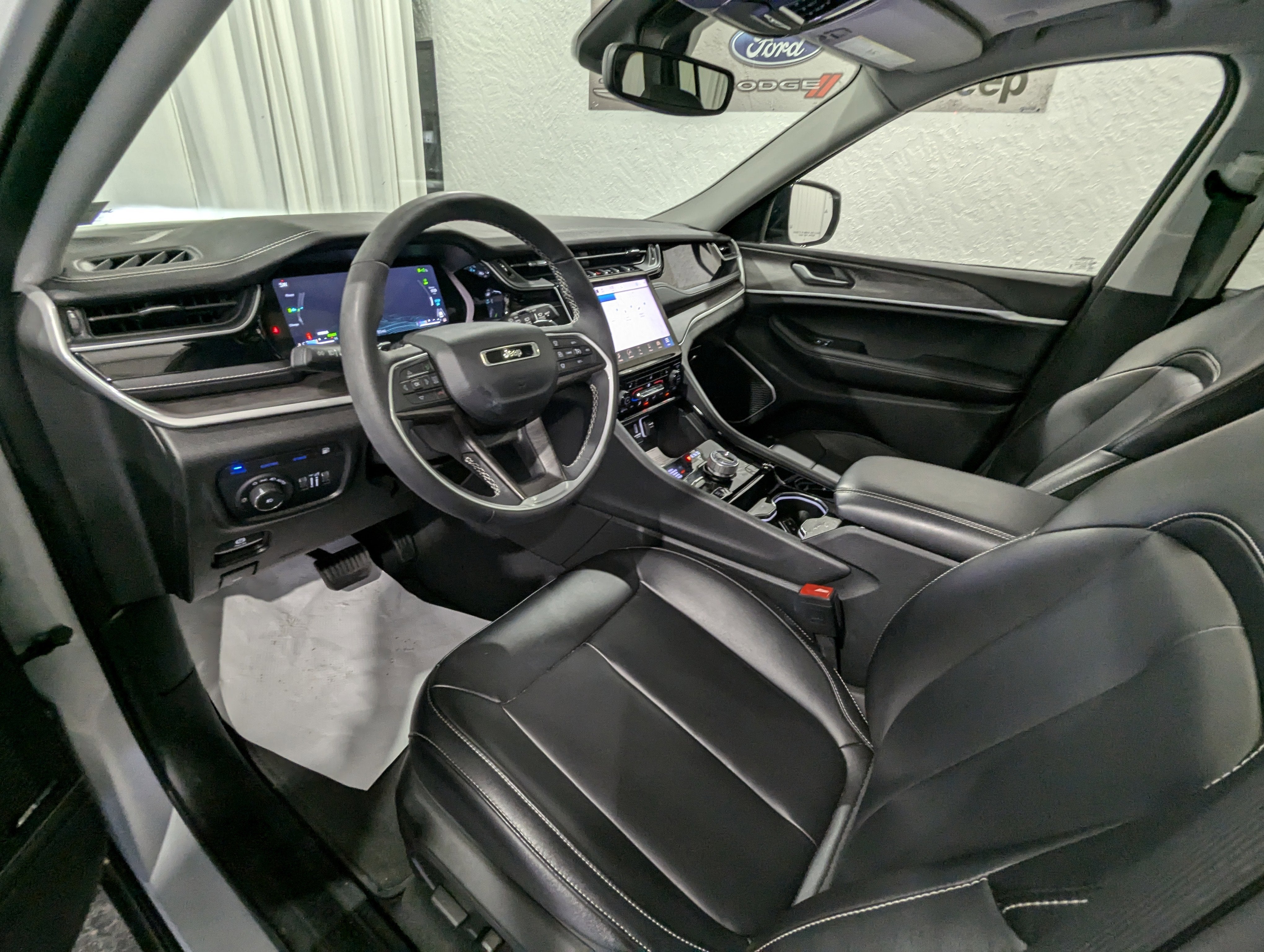 2023 Jeep Grand Cherokee 4xe 4x4