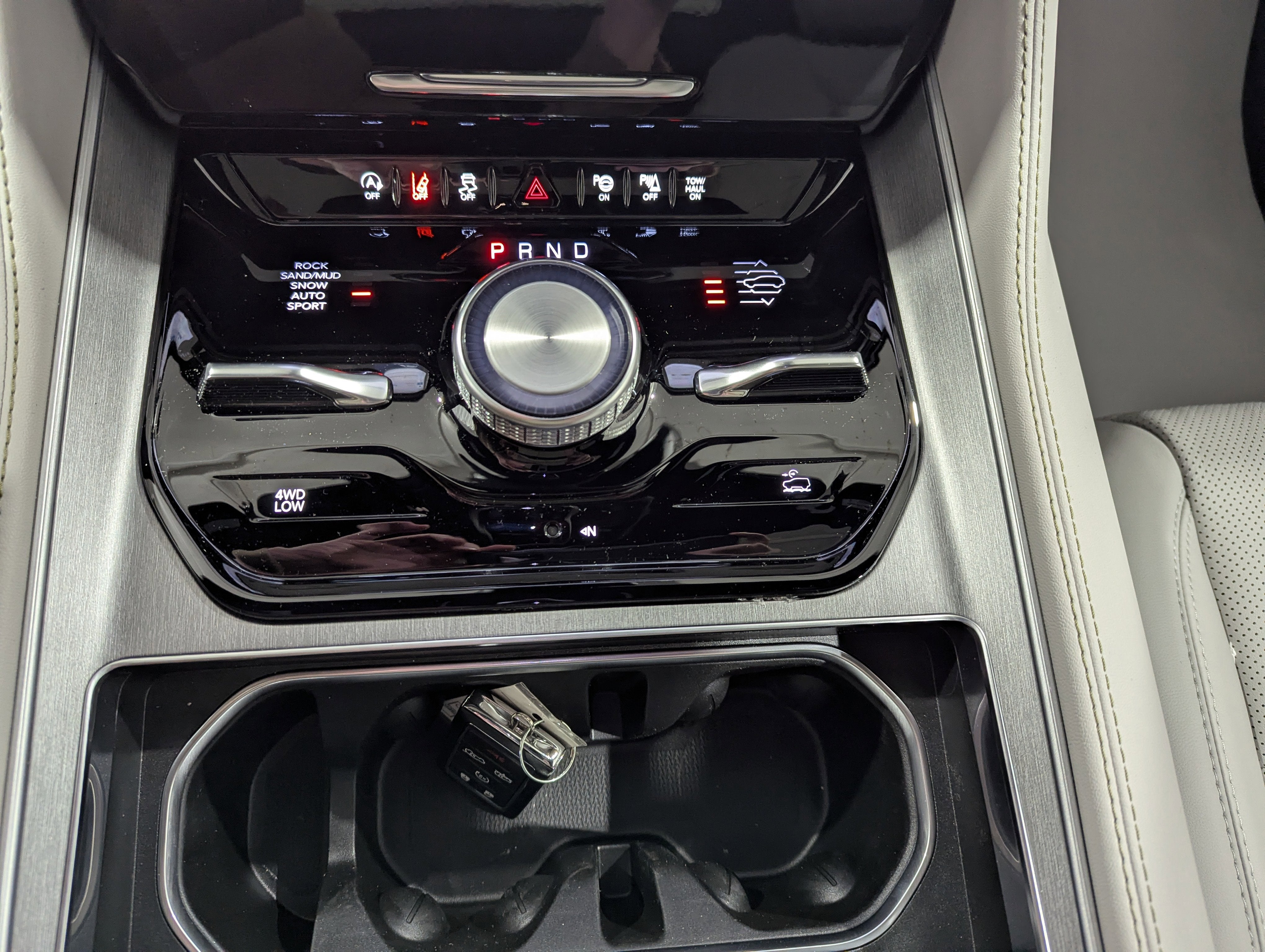 2026 Jeep Grand Wagoneer GRAND WAGONEER L LIMITED RESERVE 4X4