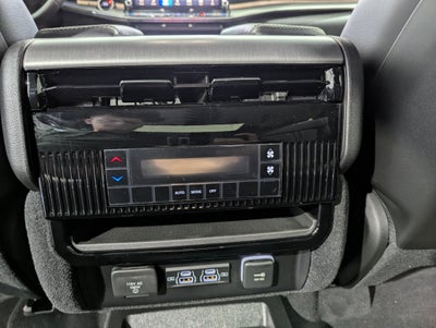 2026 Jeep Grand Wagoneer GRAND WAGONEER UPLAND 4X4