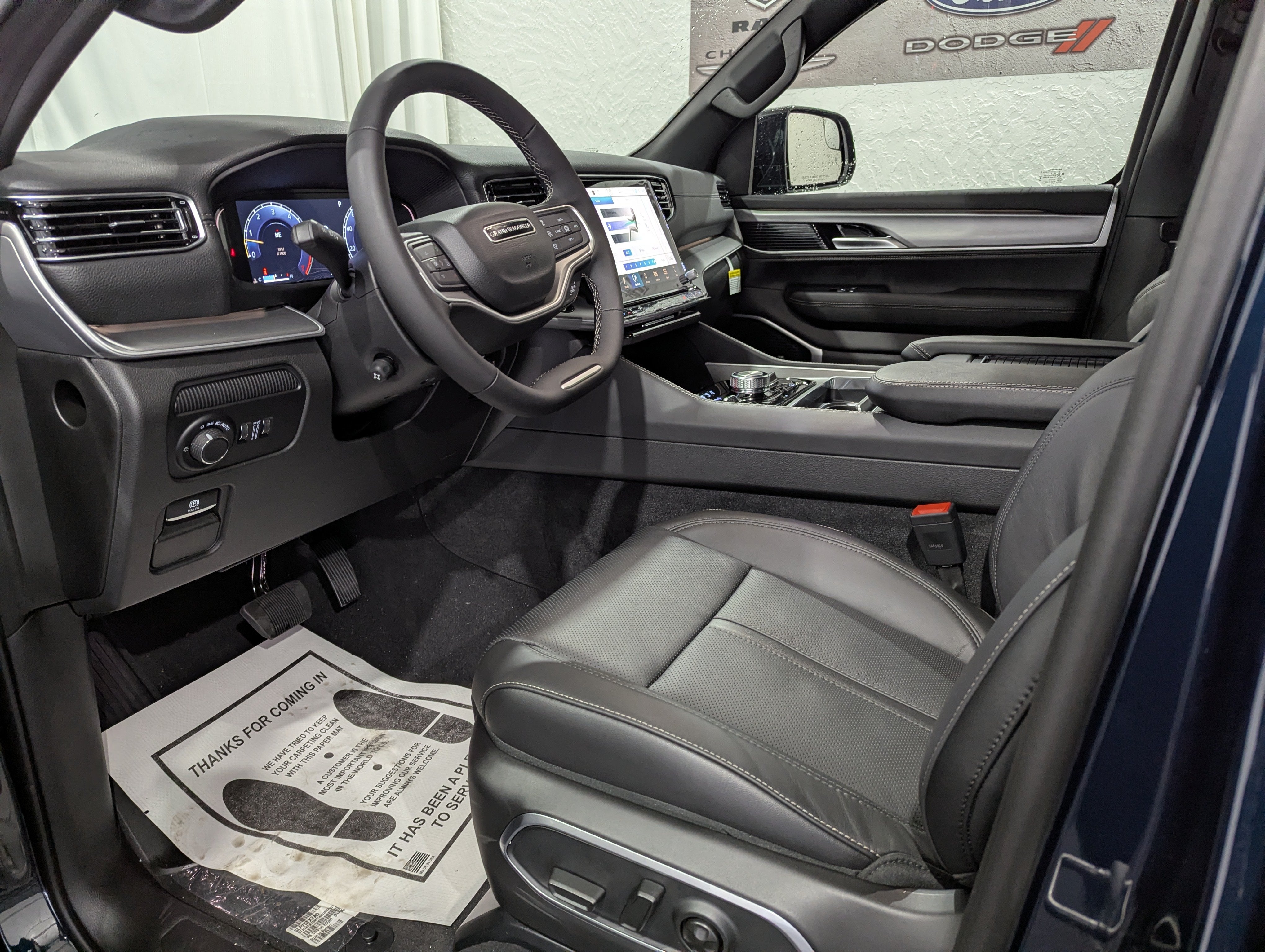 2026 Jeep Grand Wagoneer GRAND WAGONEER UPLAND 4X4