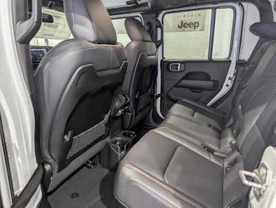 2026 Jeep Gladiator GLADIATOR SAHARA 4X4