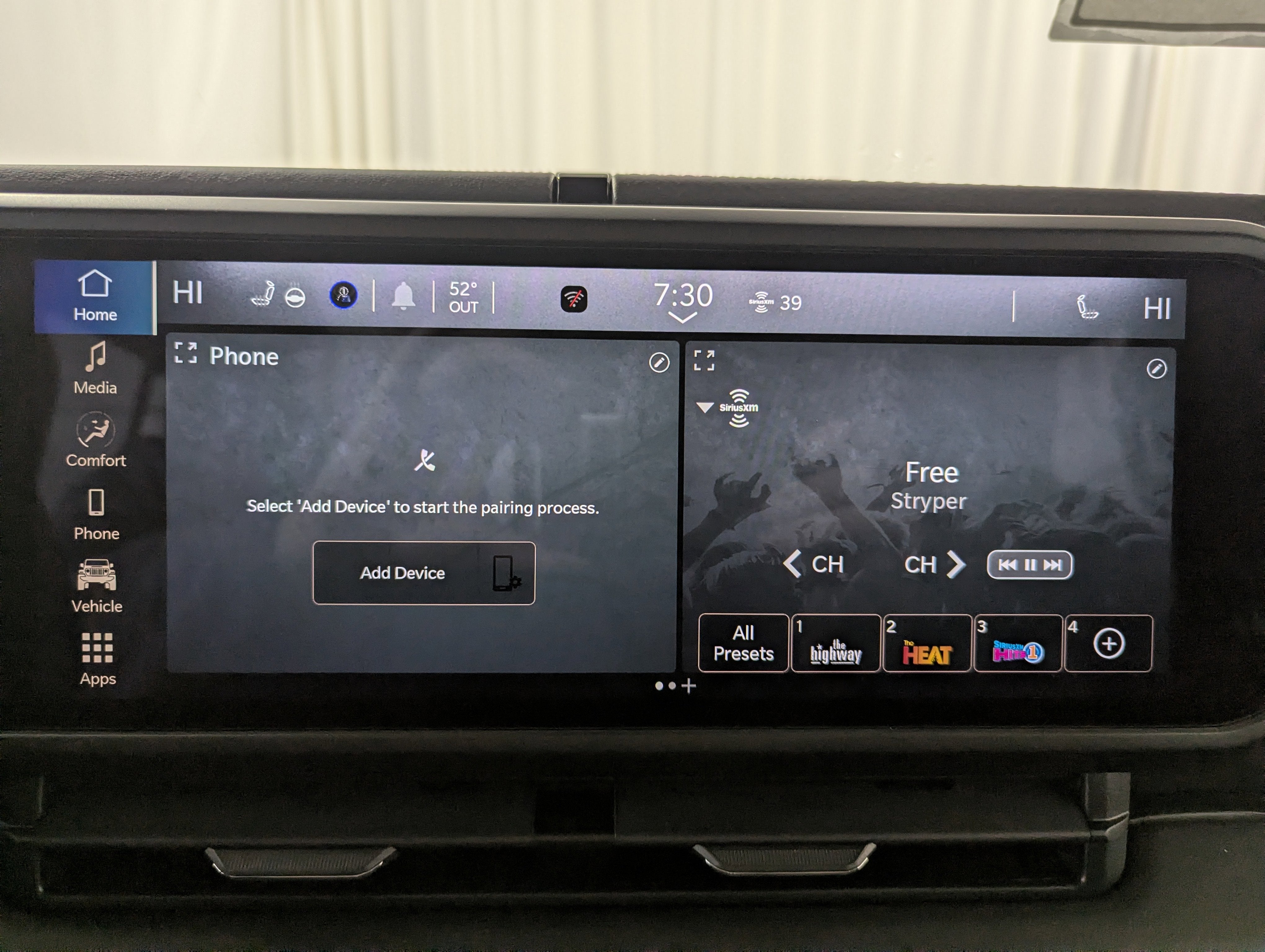 2026 Jeep Gladiator GLADIATOR SAHARA 4X4