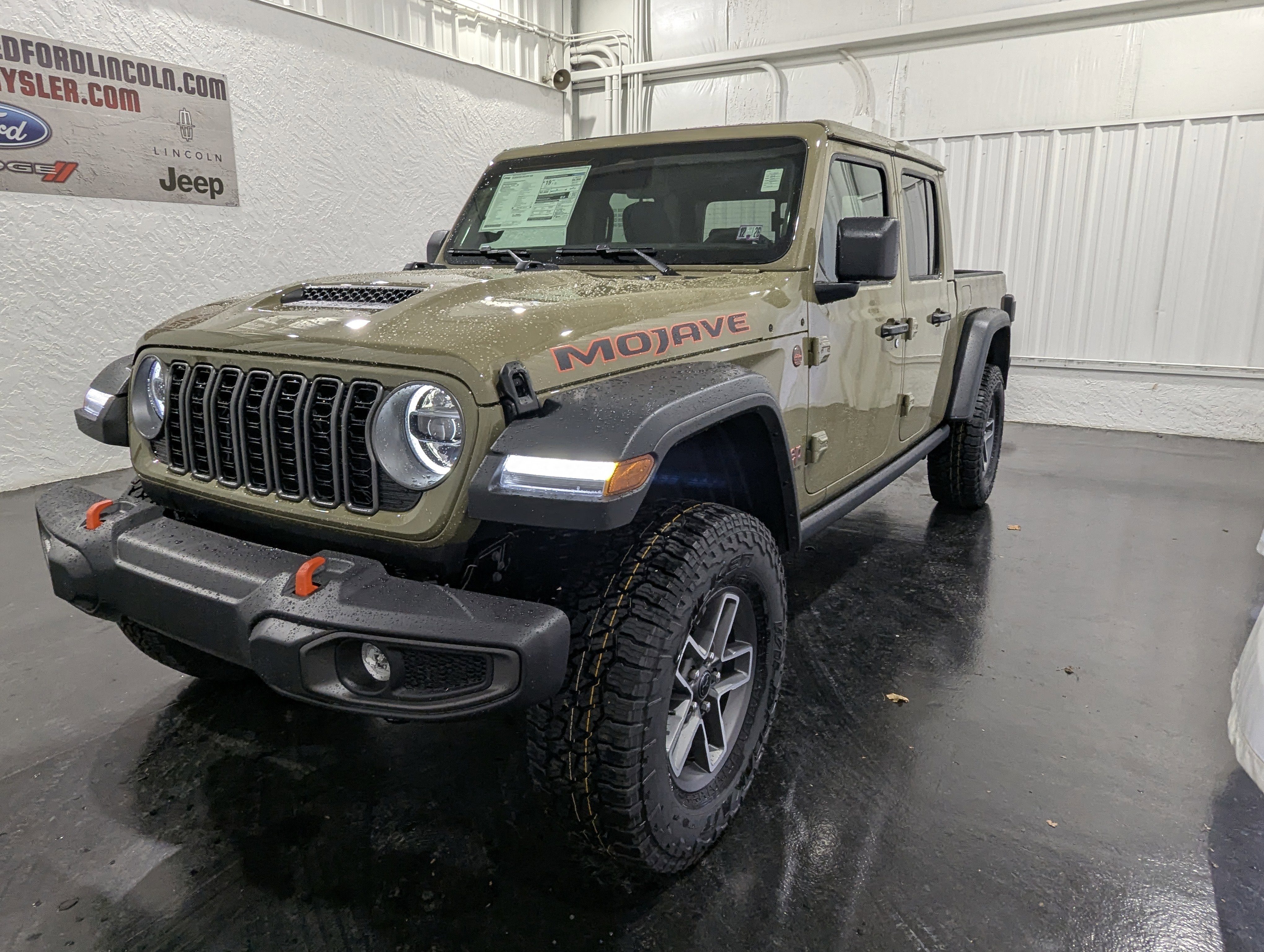 2026 Jeep Gladiator GLADIATOR MOJAVE 4X4