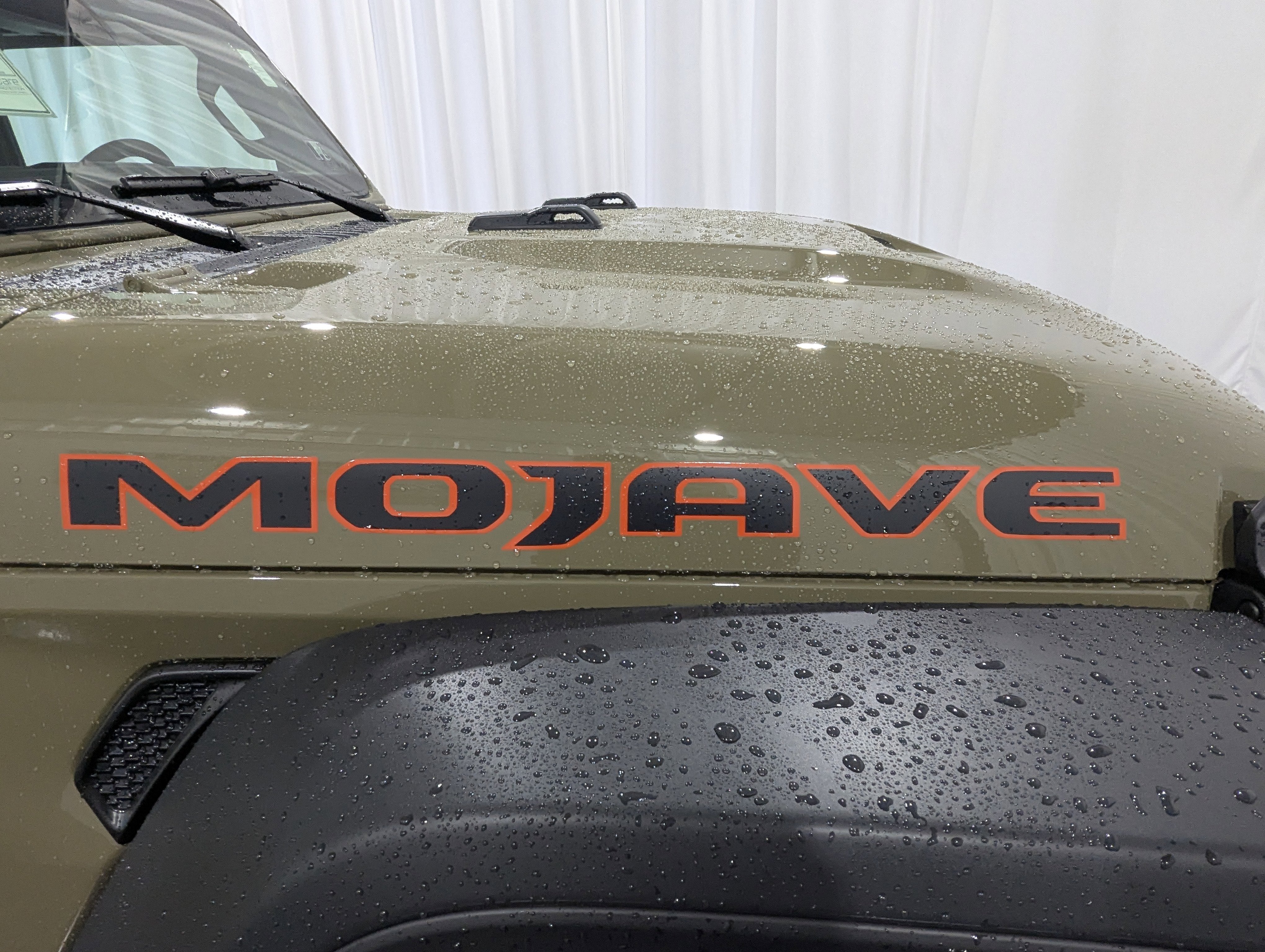 2026 Jeep Gladiator GLADIATOR MOJAVE 4X4