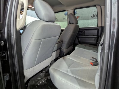 2018 RAM 1500 Express Quad Cab 4x4 6'4' Box