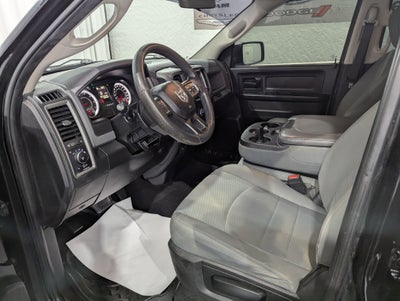 2018 RAM 1500 Express Quad Cab 4x4 6'4' Box