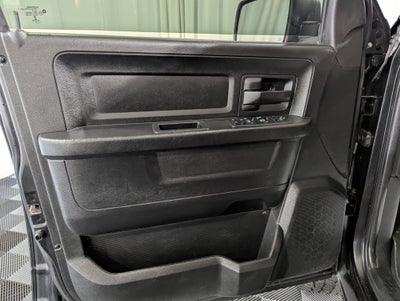 2018 RAM 1500 Express Quad Cab 4x4 6'4' Box
