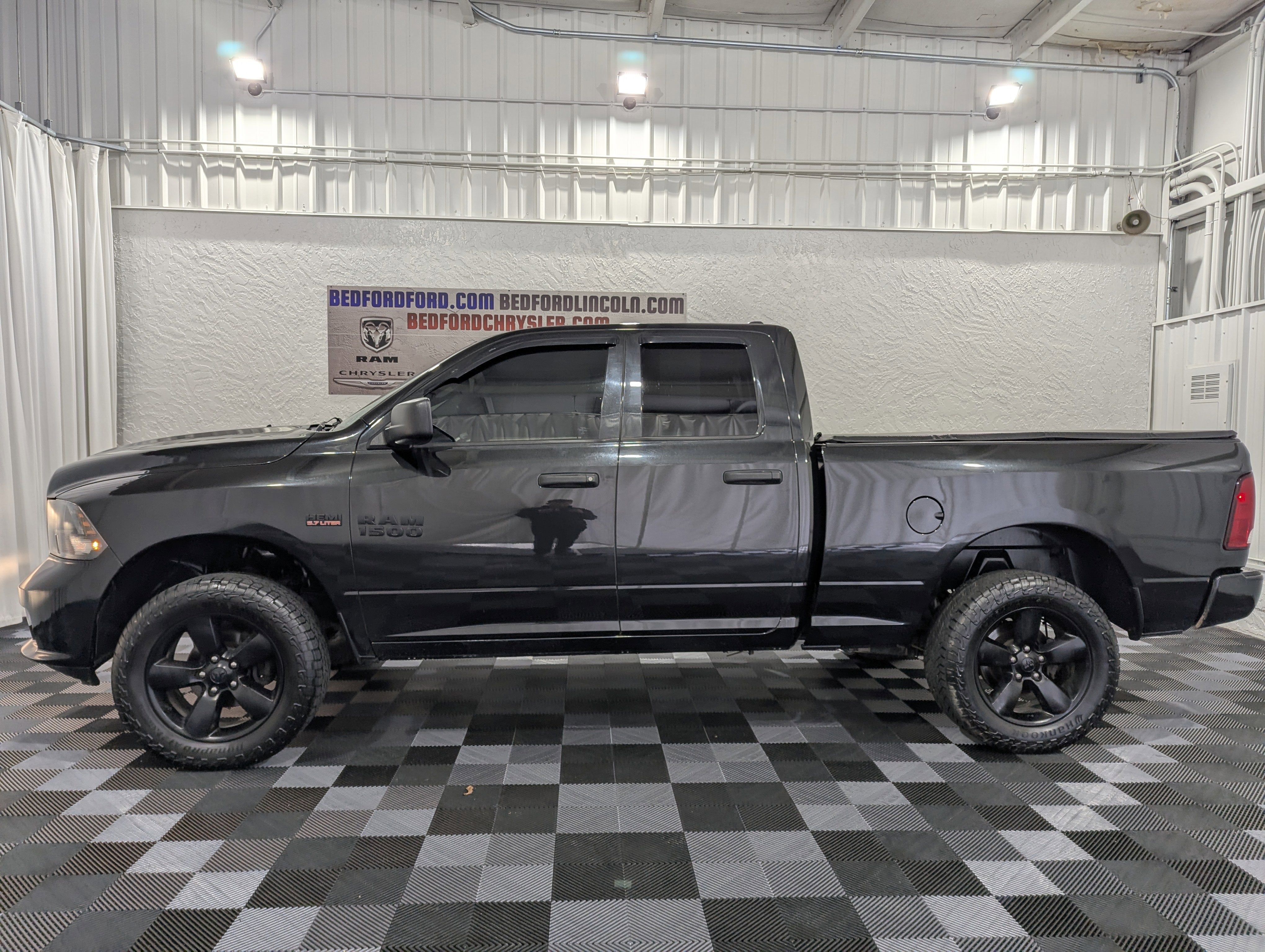 Used 2018 RAM Ram 1500 Pickup Express with VIN 1C6RR7FT7JS294503 for sale in Bedford, PA