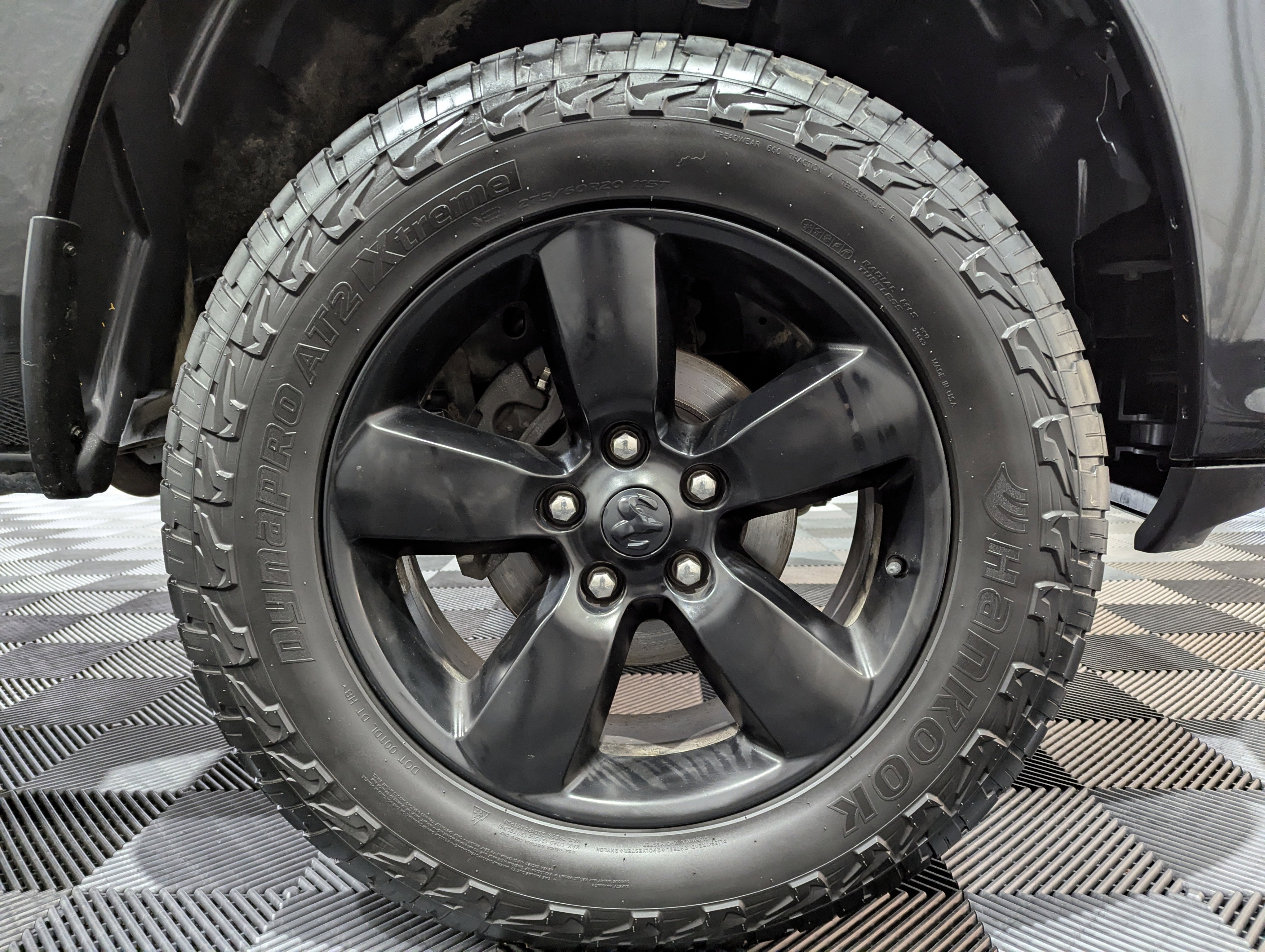 2018 RAM 1500 Express Quad Cab 4x4 6'4' Box