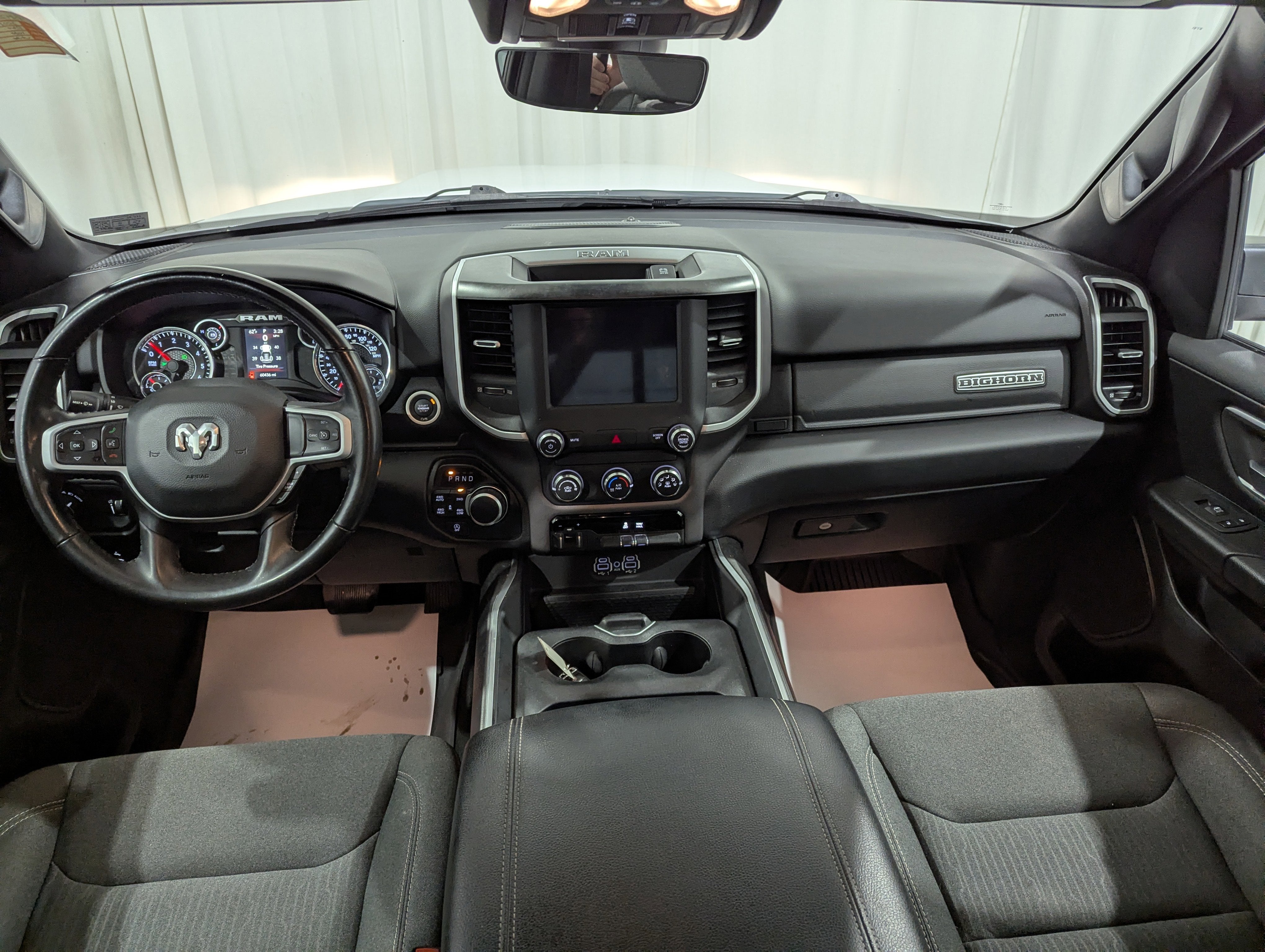 2021 RAM 1500 Big Horn Quad Cab 4x4 6'4' Box