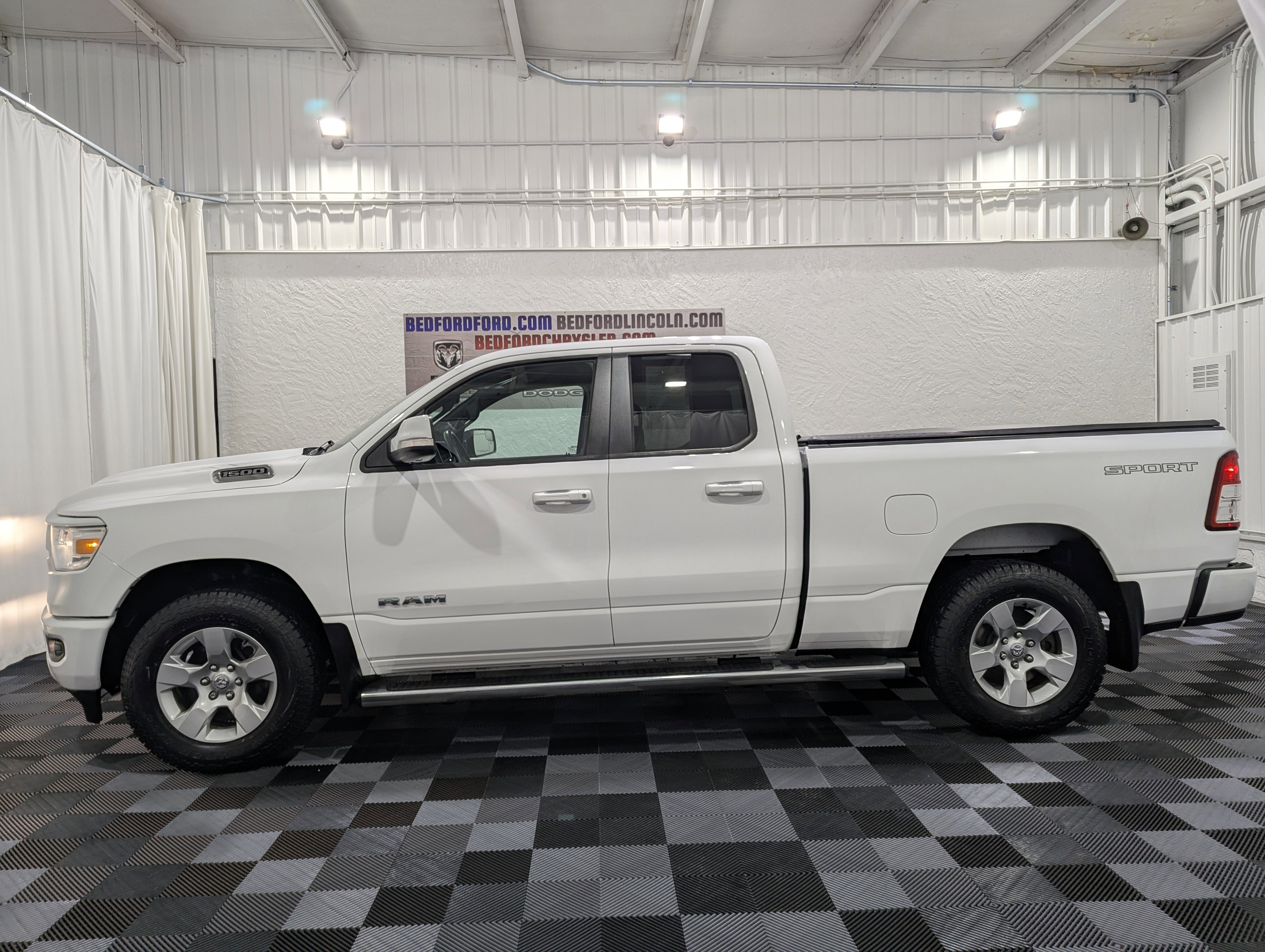 2021 RAM 1500 Big Horn Quad Cab 4x4 6'4' Box