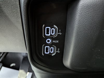 2025 RAM Ram 1500 RAM 1500 TRADESMAN QUAD CAB 4X4 6'4' BOX