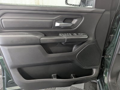2026 RAM 1500 RAM 1500 EXPRESS QUAD CAB 4X4 6'4' BOX