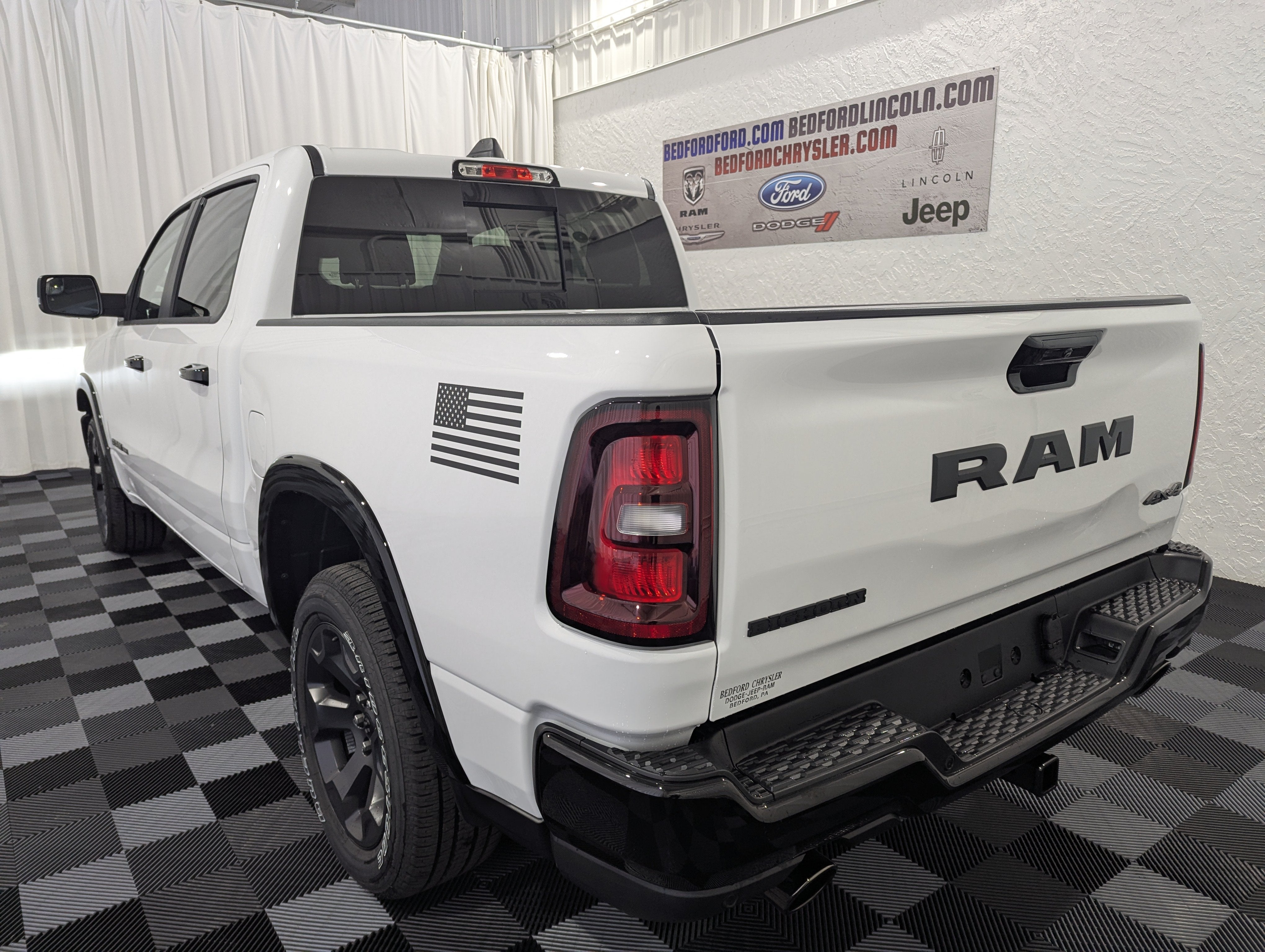 2026 RAM 1500 RAM 1500 BIG HORN CREW CAB 4X4 5'7' BOX
