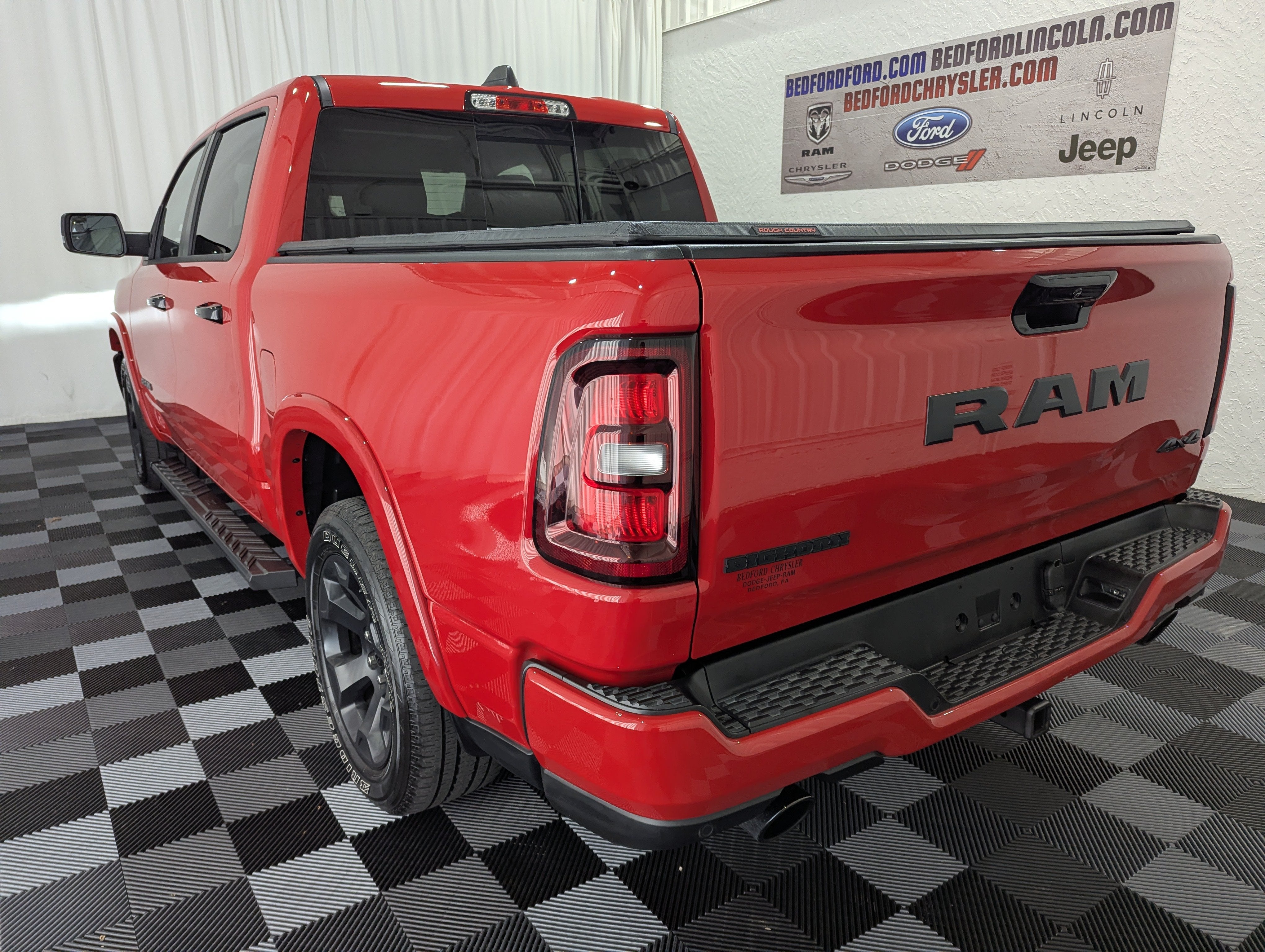 2025 RAM 1500 Big Horn Crew Cab 4x4 5'7' Box