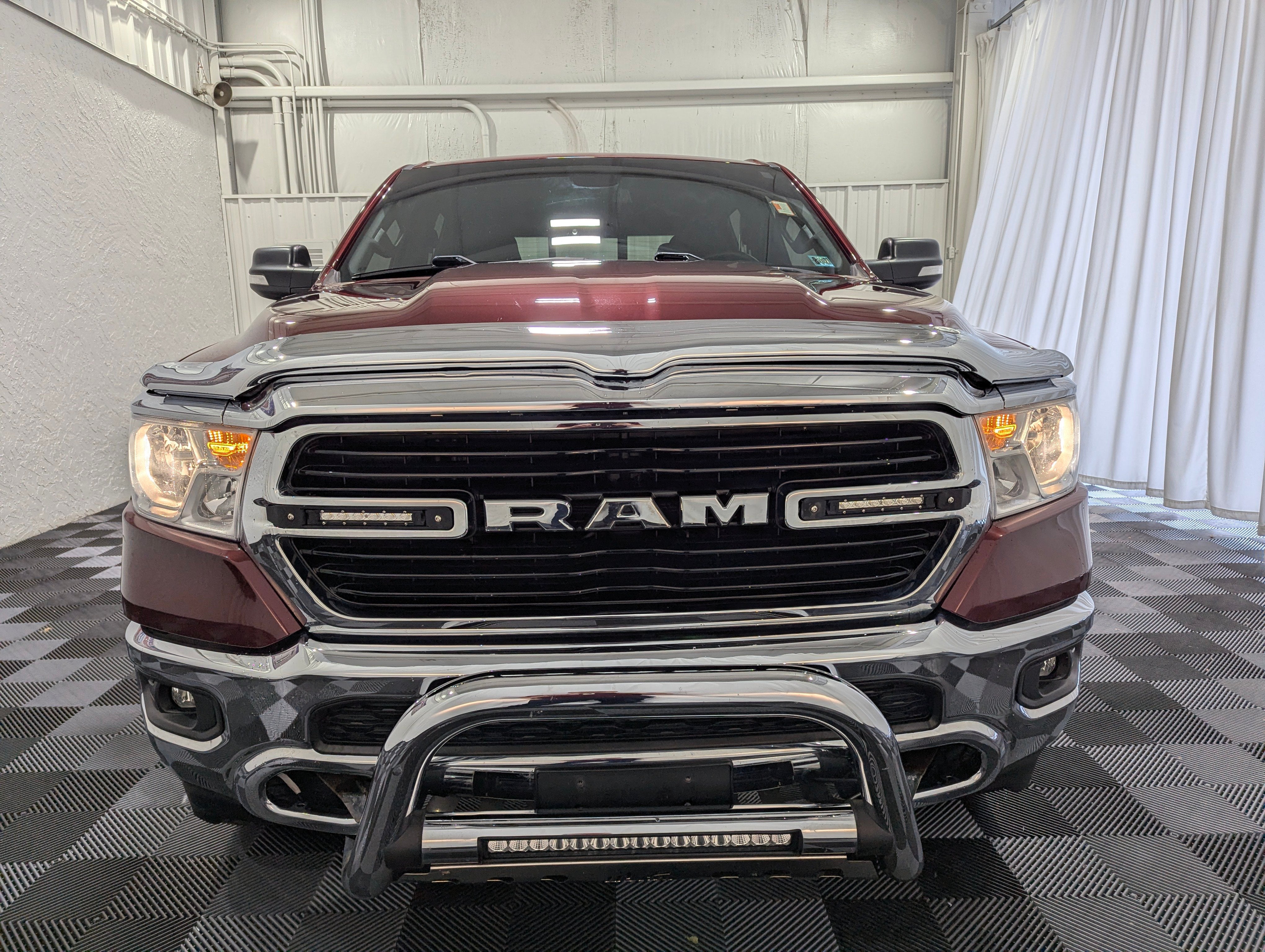 2020 RAM 1500 Big Horn Crew Cab 4x4 5'7' Box