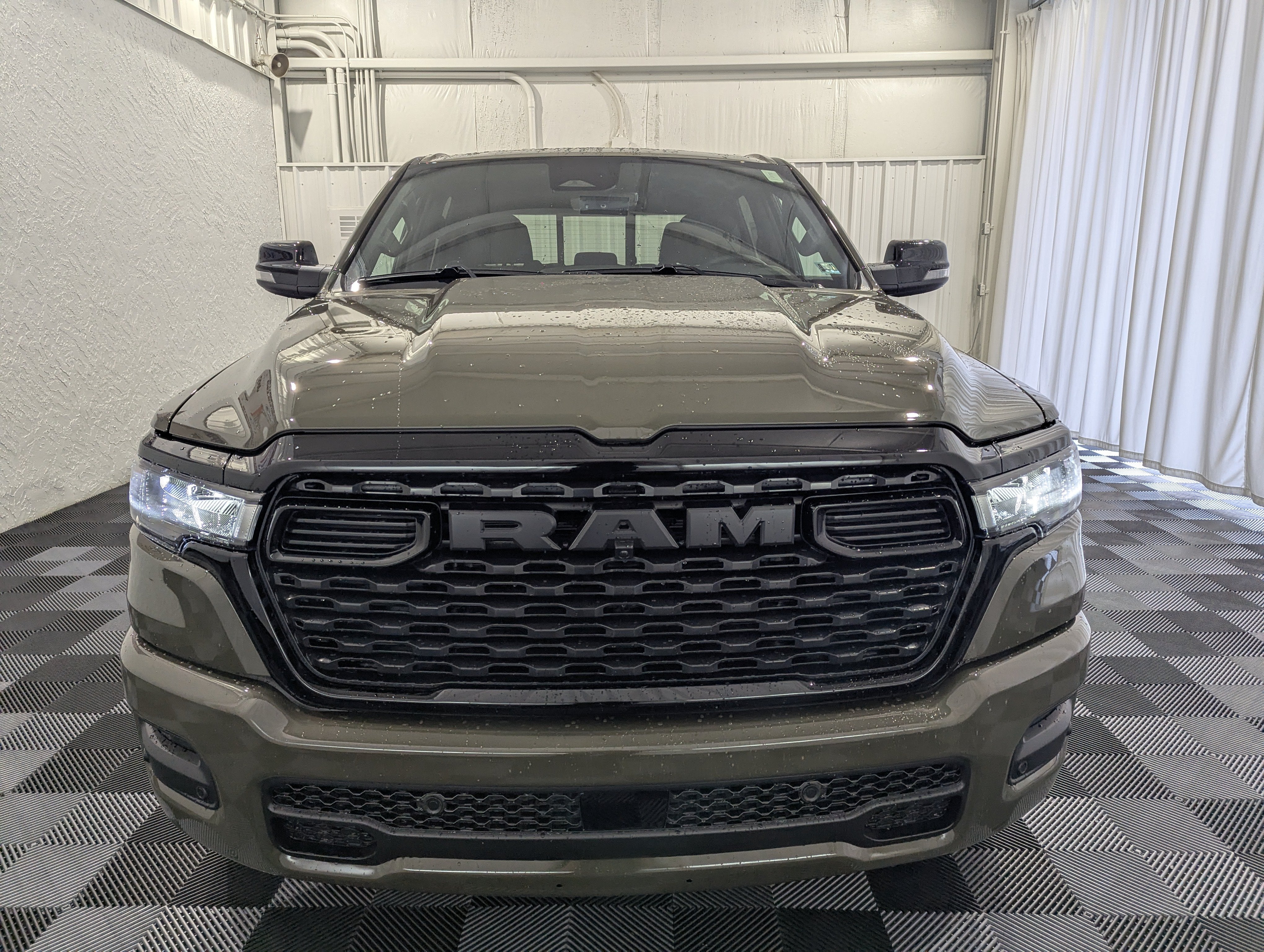 2027 RAM 1500 RAM 1500 BIG HORN CREW CAB 4X4 5'7' BOX