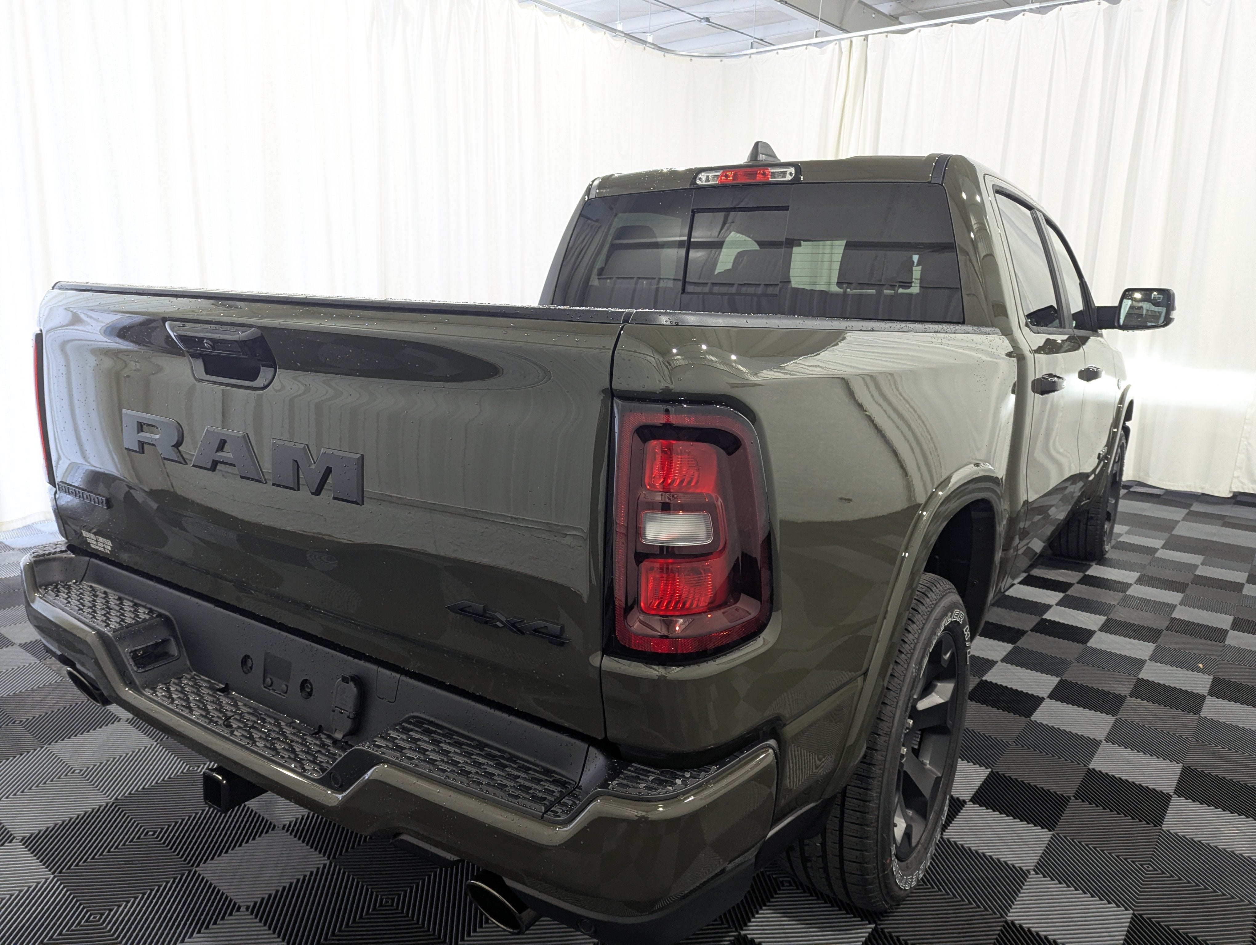 2027 RAM 1500 RAM 1500 BIG HORN CREW CAB 4X4 5'7' BOX