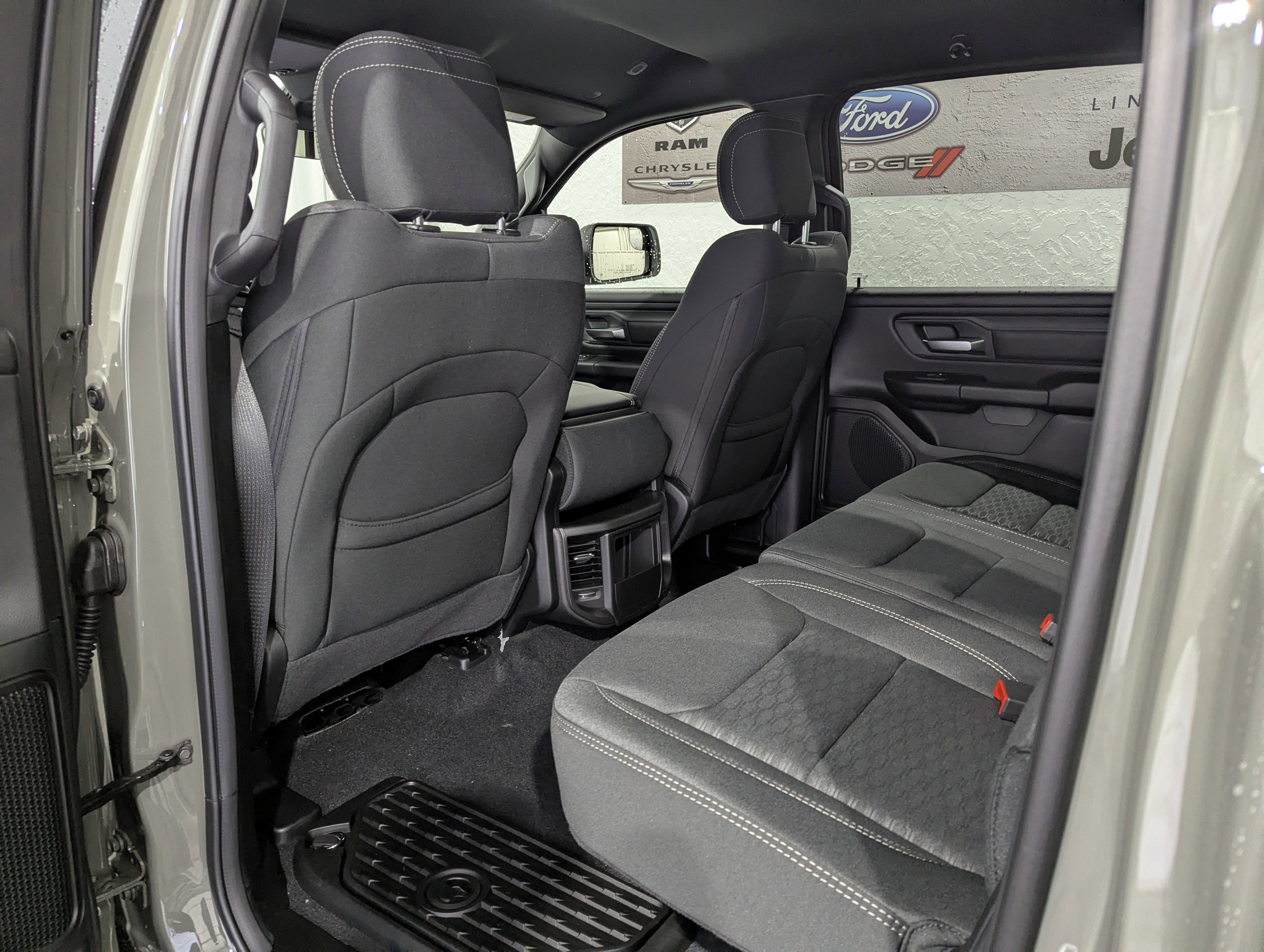 2026 RAM Ram 1500 RAM 1500 WARLOCK CREW CAB 4X4 5'7' BOX