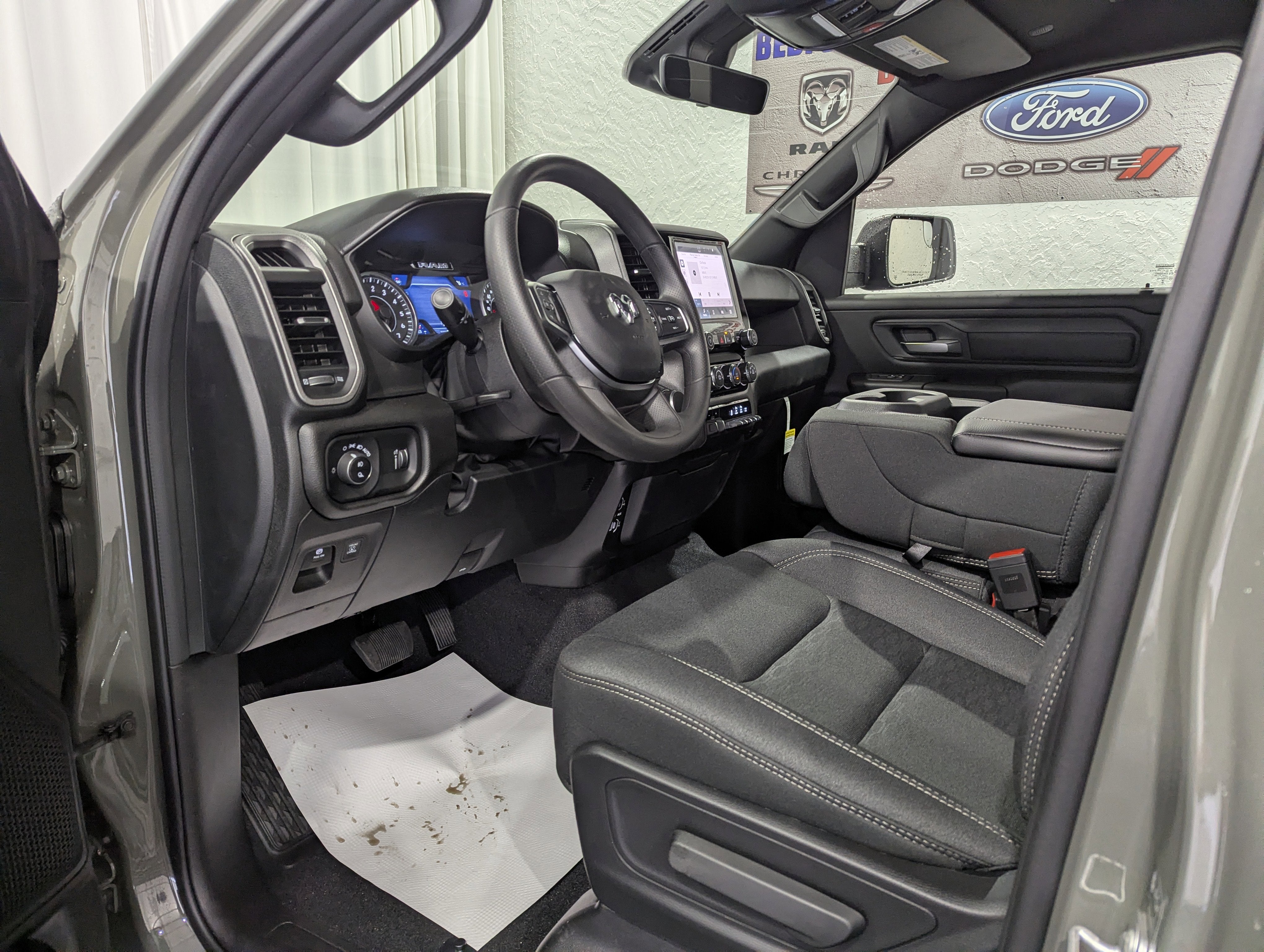 2026 RAM Ram 1500 RAM 1500 WARLOCK CREW CAB 4X4 5'7' BOX