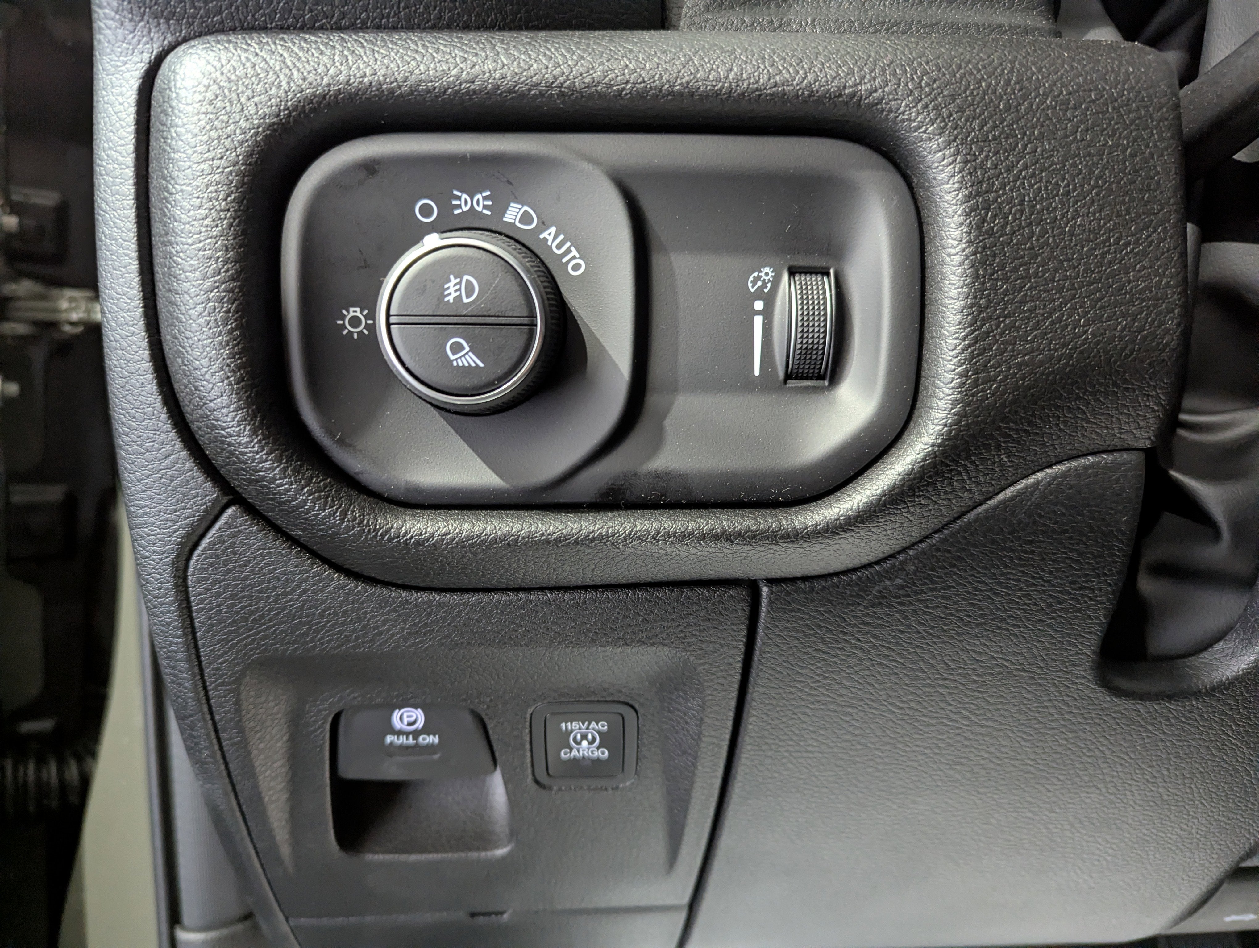 2026 RAM Ram 1500 RAM 1500 WARLOCK CREW CAB 4X4 5'7' BOX
