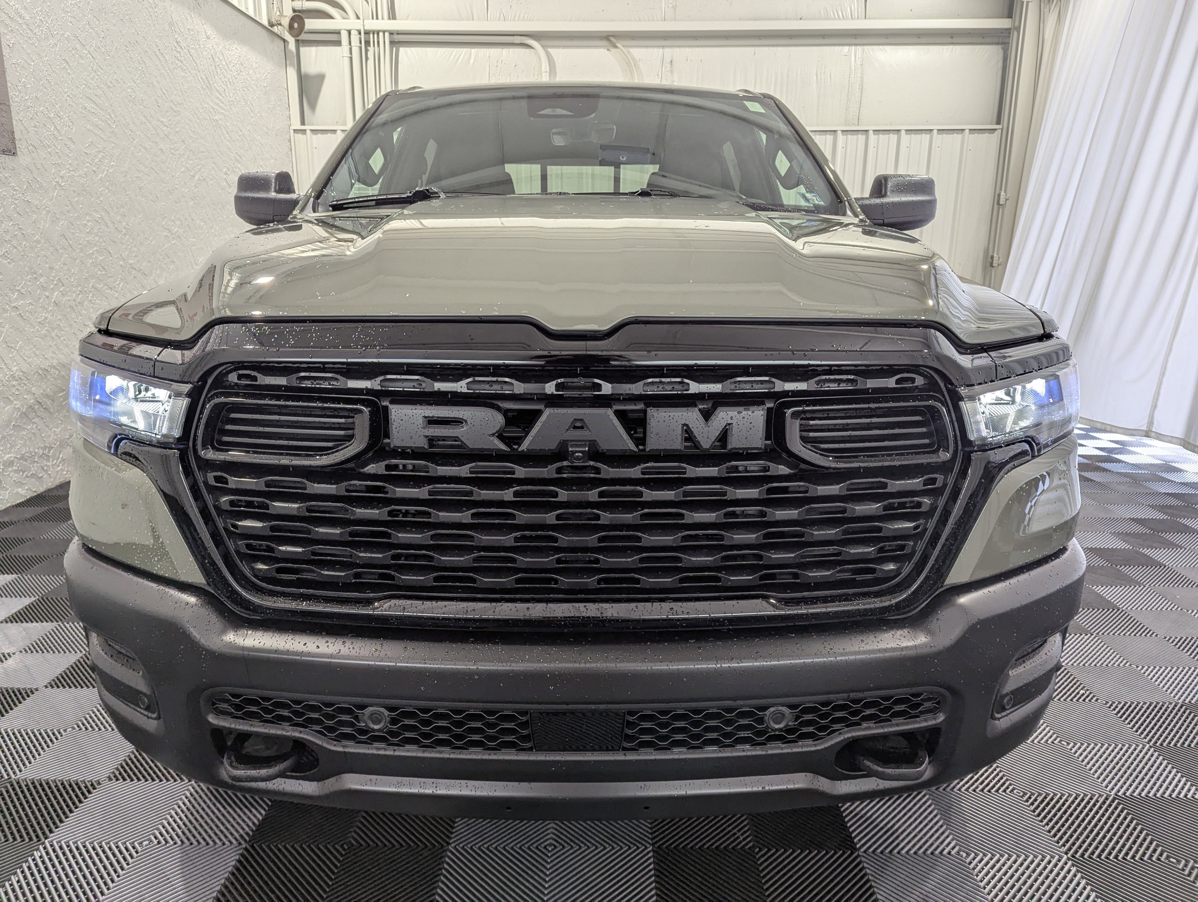 2026 RAM Ram 1500 RAM 1500 WARLOCK CREW CAB 4X4 5'7' BOX