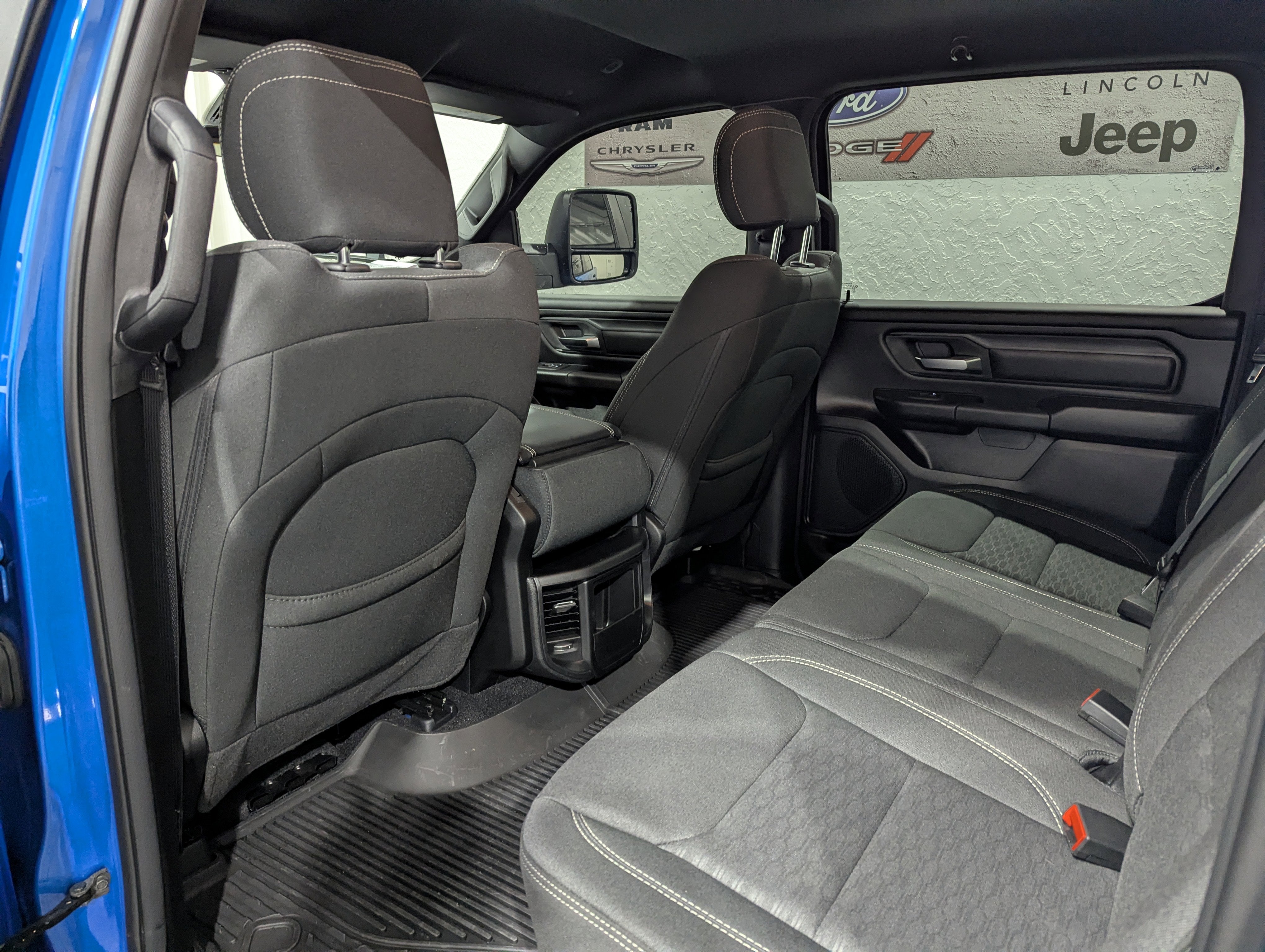 2025 RAM 1500 Warlock Crew Cab 4x4 5'7' Box