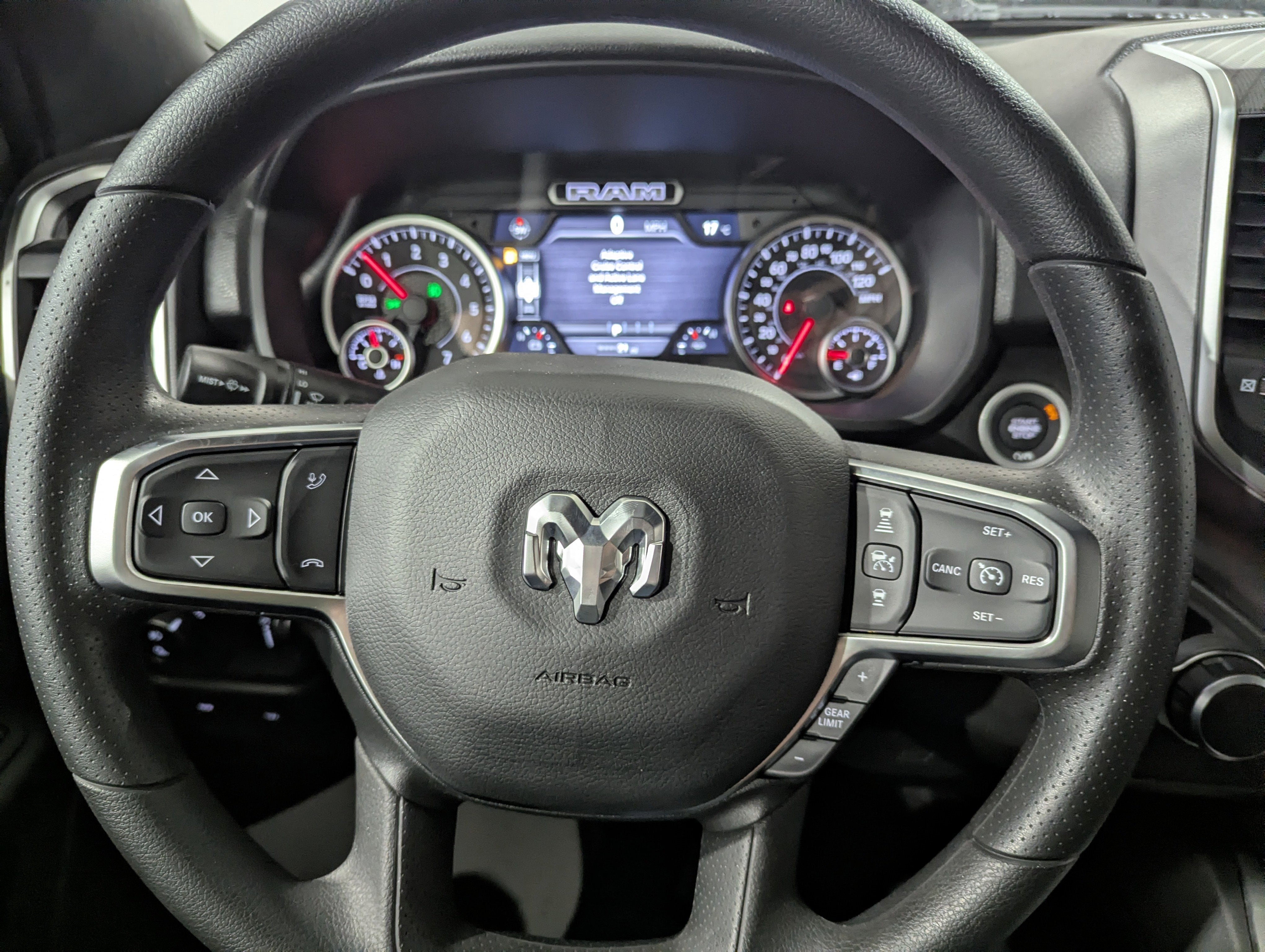 2026 RAM Ram 1500 RAM 1500 EXPRESS CREW CAB 4X4 5'7' BOX
