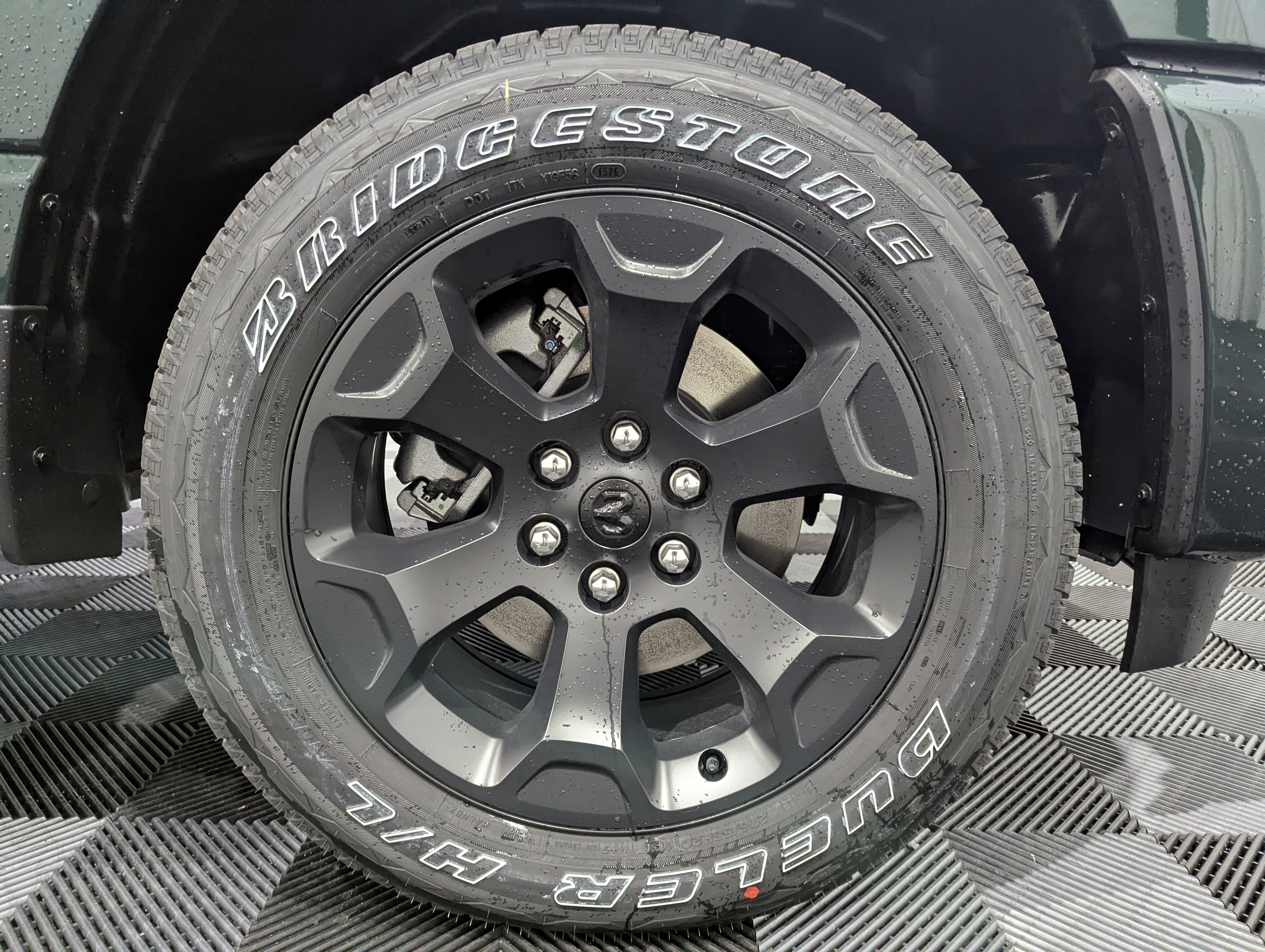 2026 RAM Ram 1500 RAM 1500 EXPRESS CREW CAB 4X4 5'7' BOX