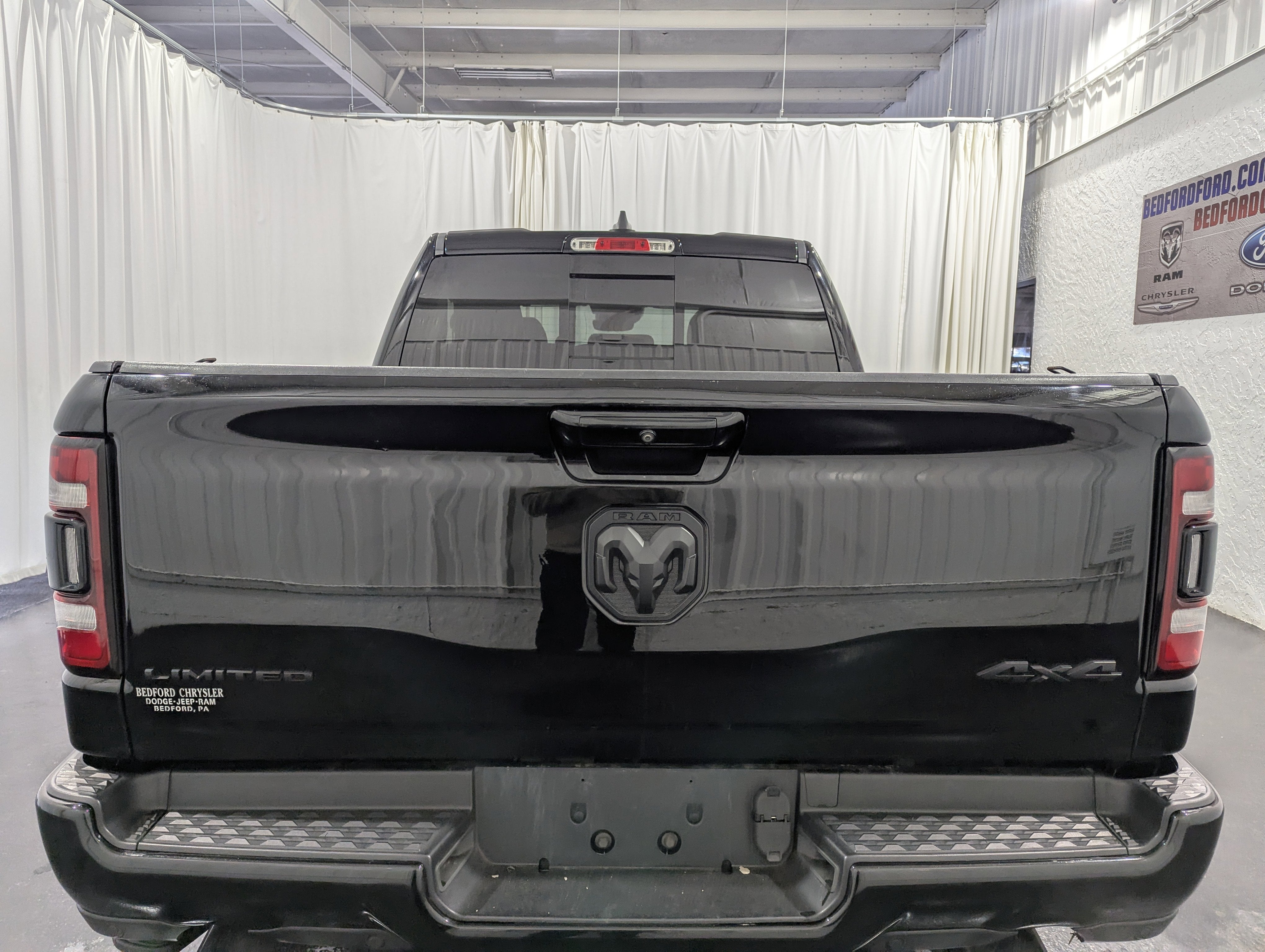 2020 RAM 1500 Limited Crew Cab 4x4 5'7' Box