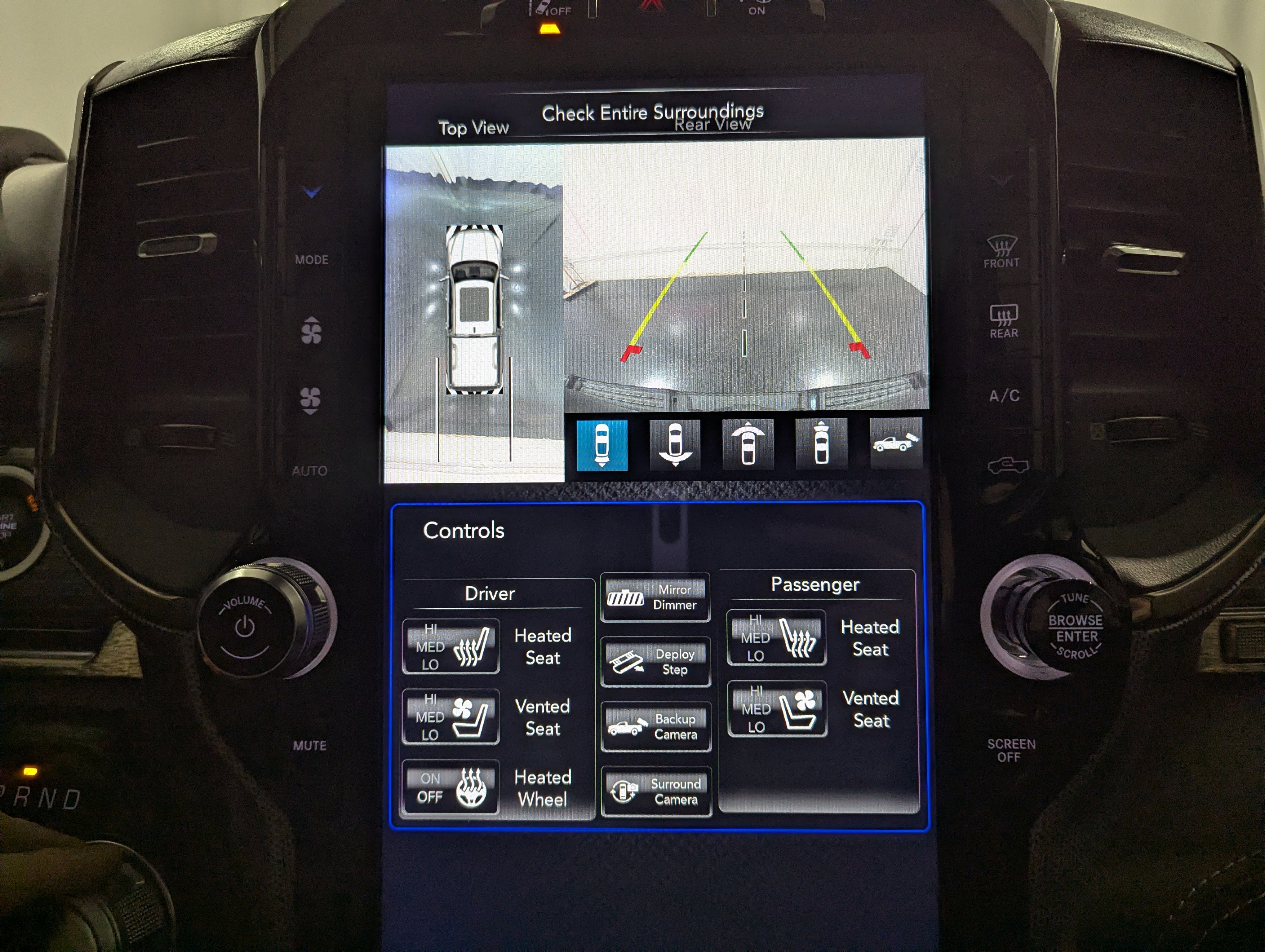 2020 RAM 1500 Limited Crew Cab 4x4 5'7' Box