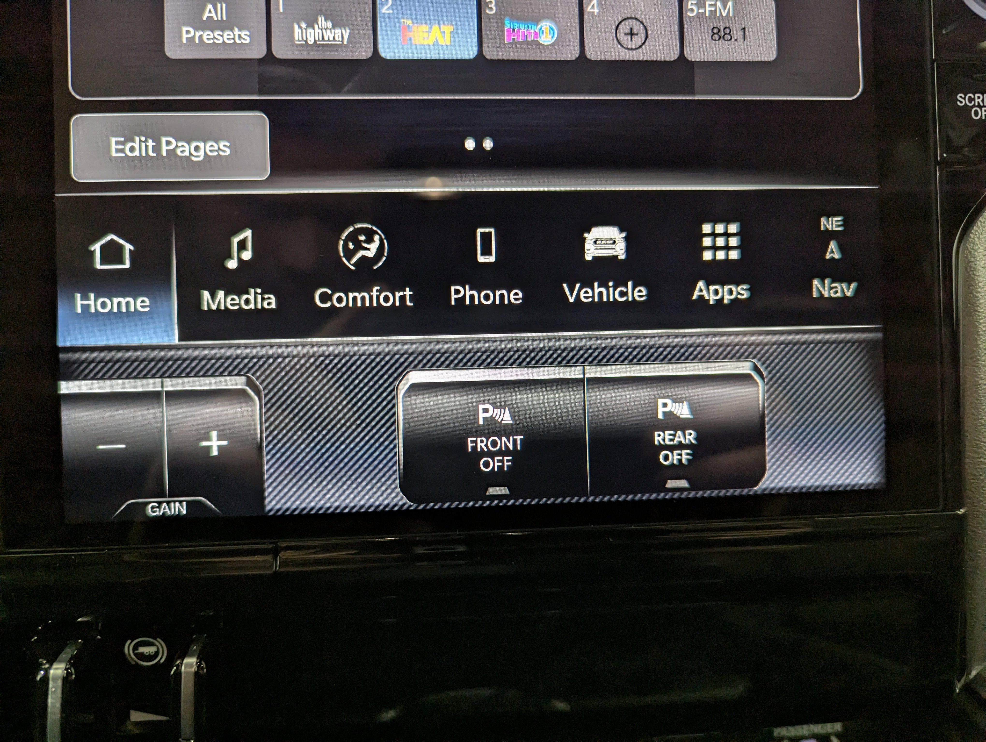 2026 RAM Ram 1500 RAM 1500 LARAMIE CREW CAB 4X4 5'7' BOX