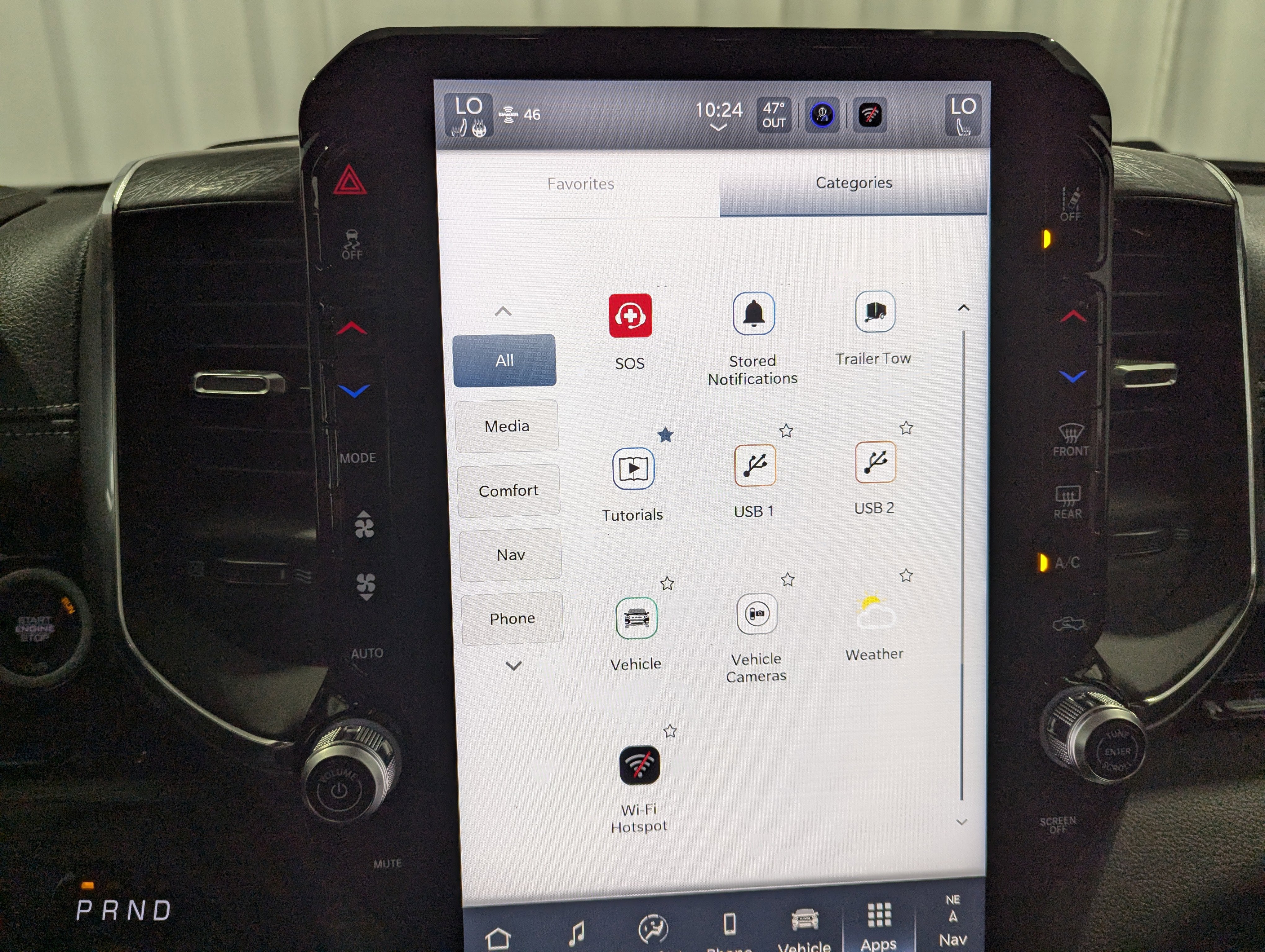 2026 RAM Ram 1500 RAM 1500 LARAMIE CREW CAB 4X4 5'7' BOX