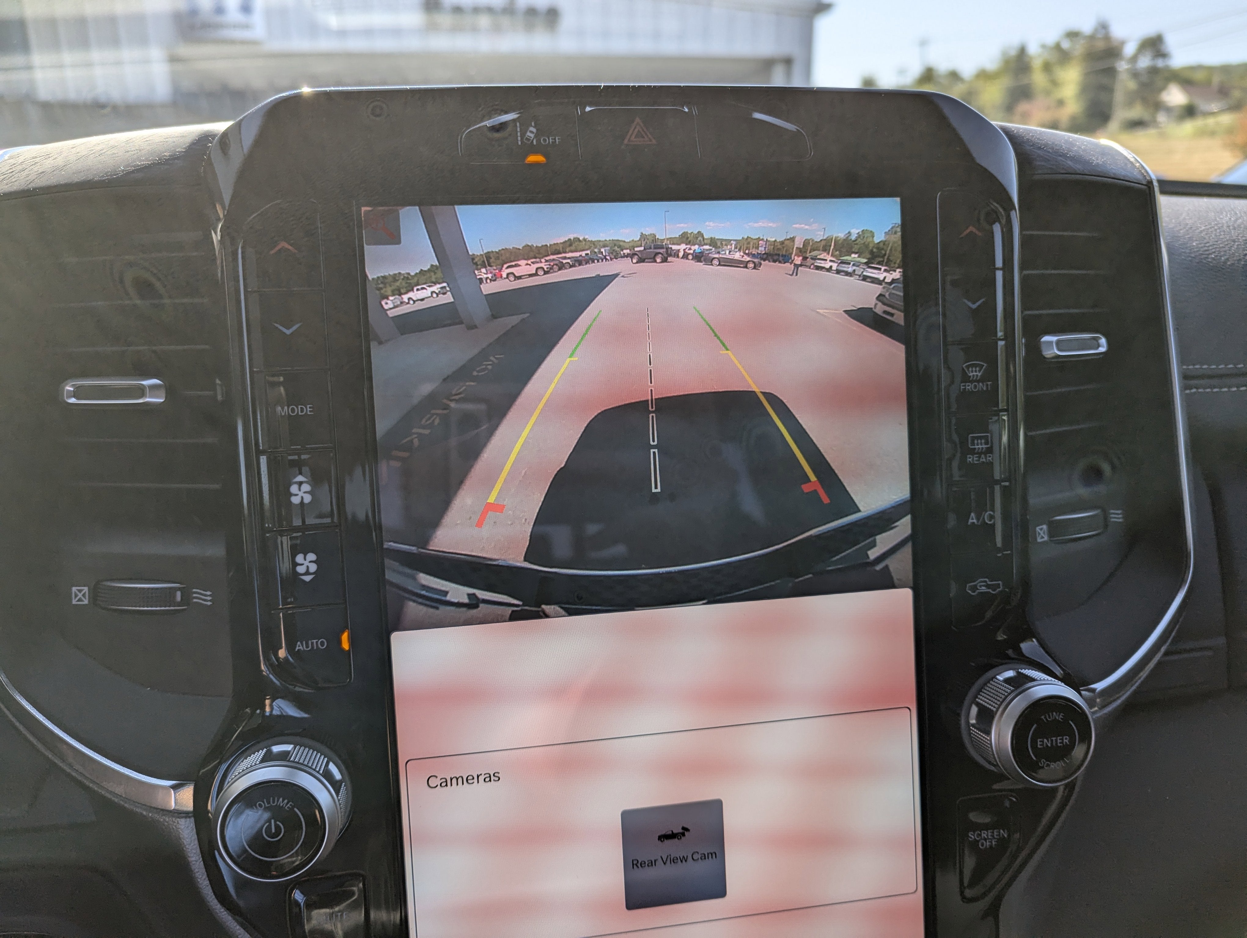 2025 RAM 1500 Laramie Crew Cab 4x4 5'7' Box