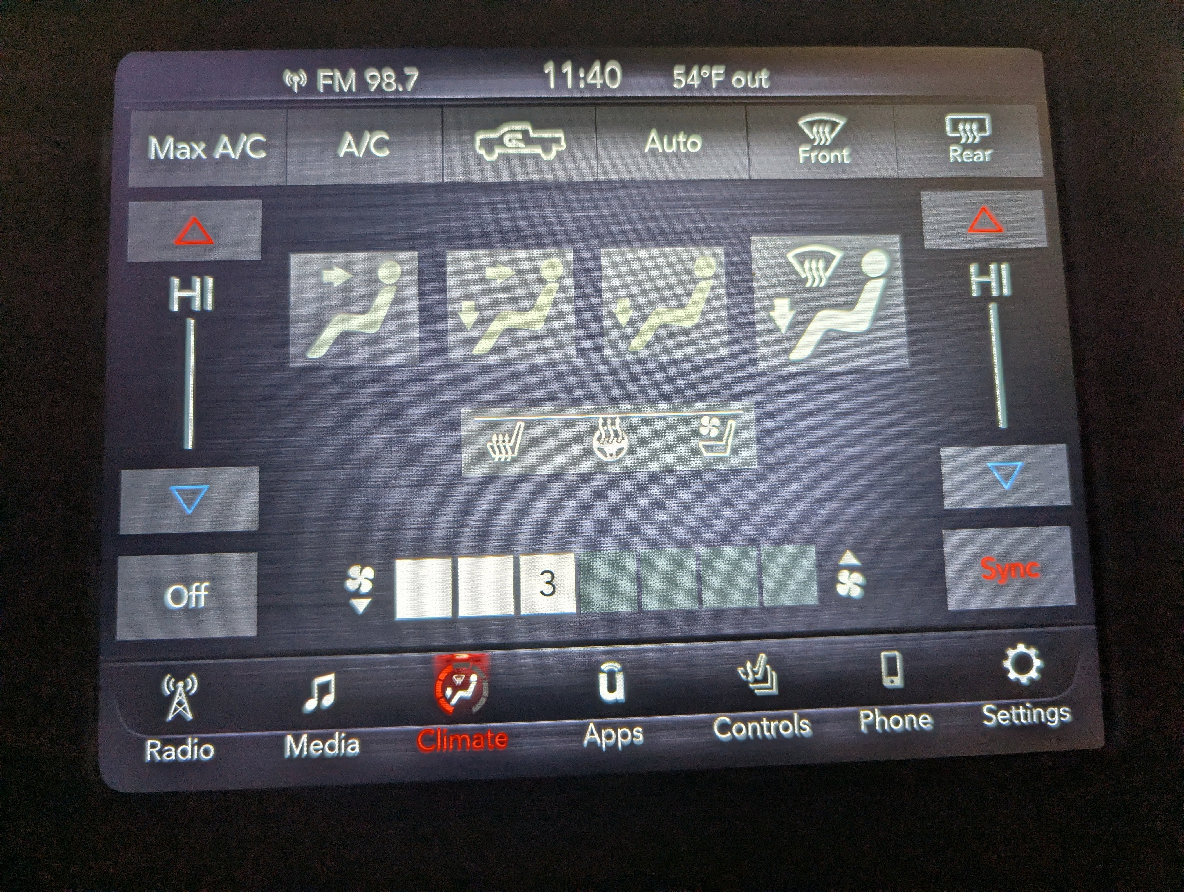 2021 RAM 1500 Laramie Crew Cab 4x4 5'7' Box