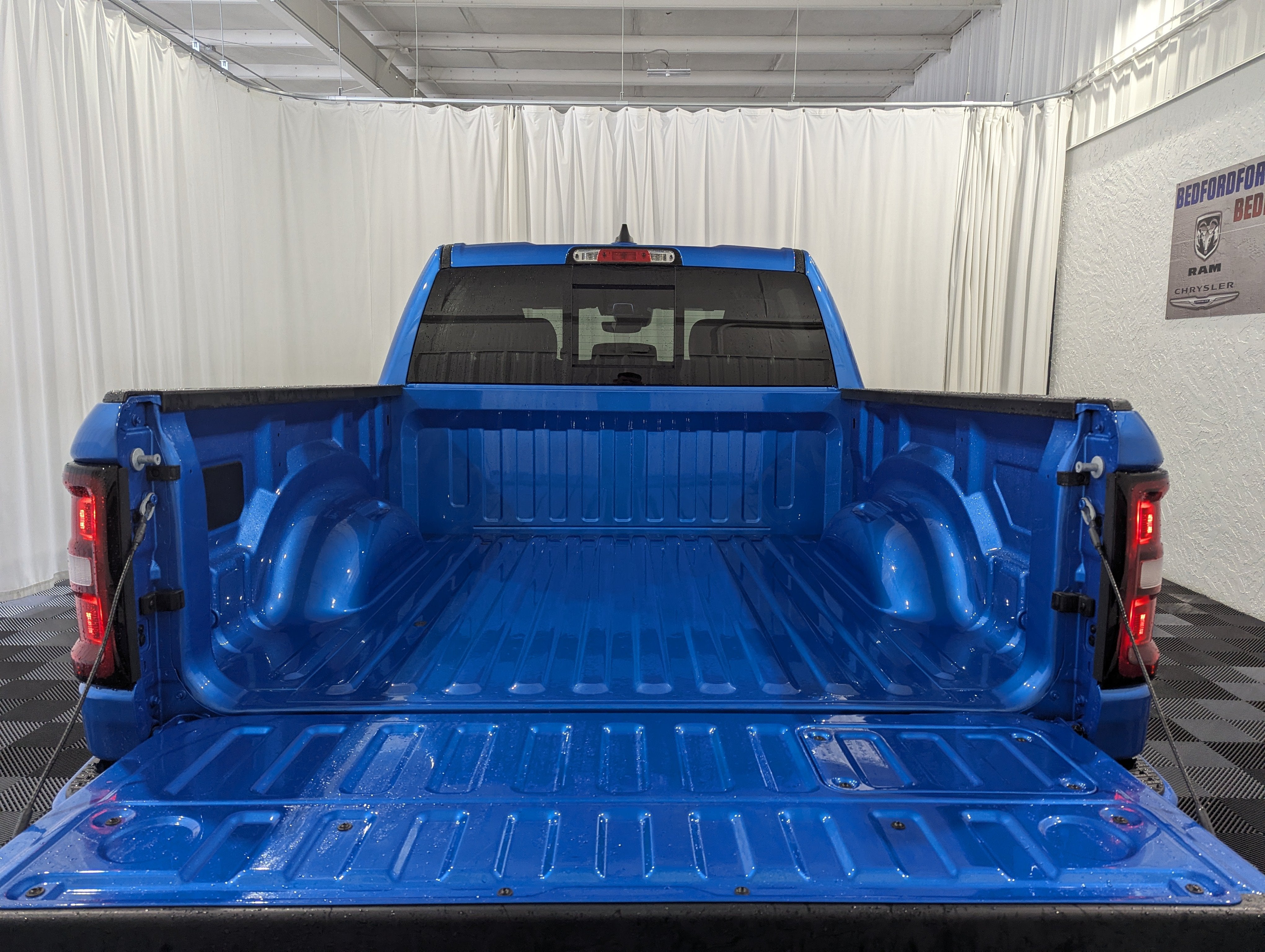 2026 RAM 1500 RAM 1500 LARAMIE CREW CAB 4X4 5'7' BOX