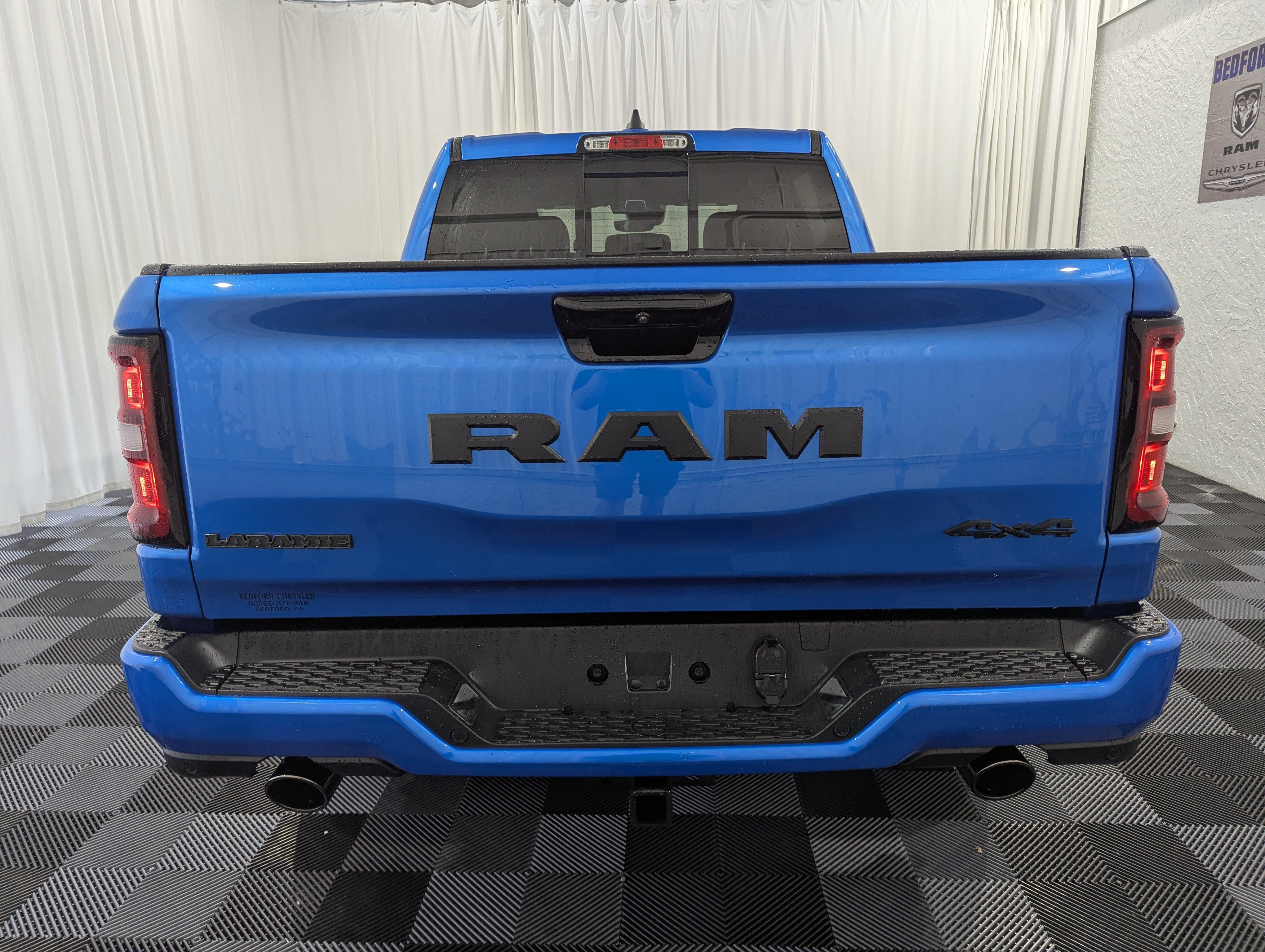2026 RAM 1500 RAM 1500 LARAMIE CREW CAB 4X4 5'7' BOX