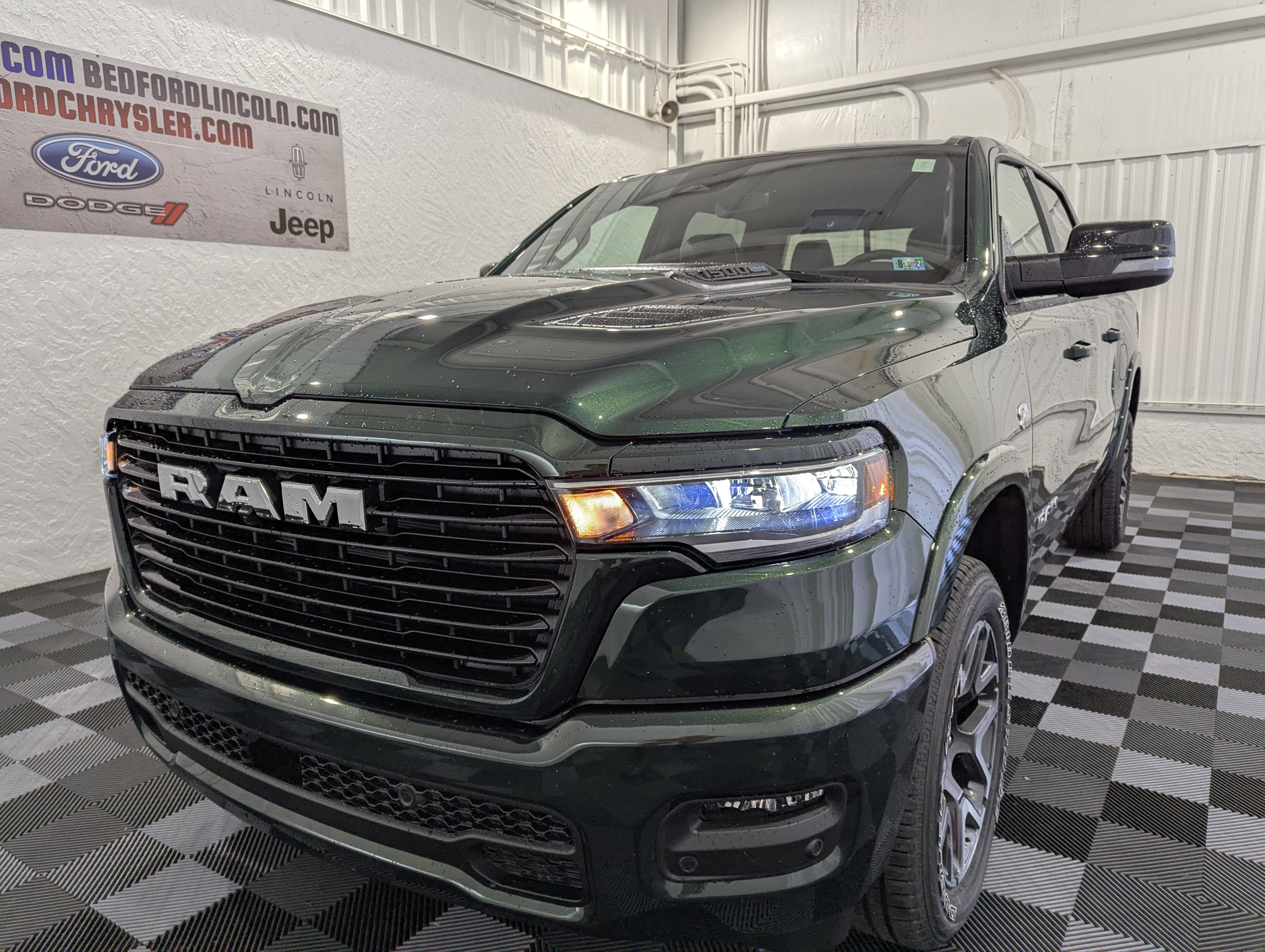 2026 RAM Ram 1500 RAM 1500 LARAMIE CREW CAB 4X4 5'7' BOX