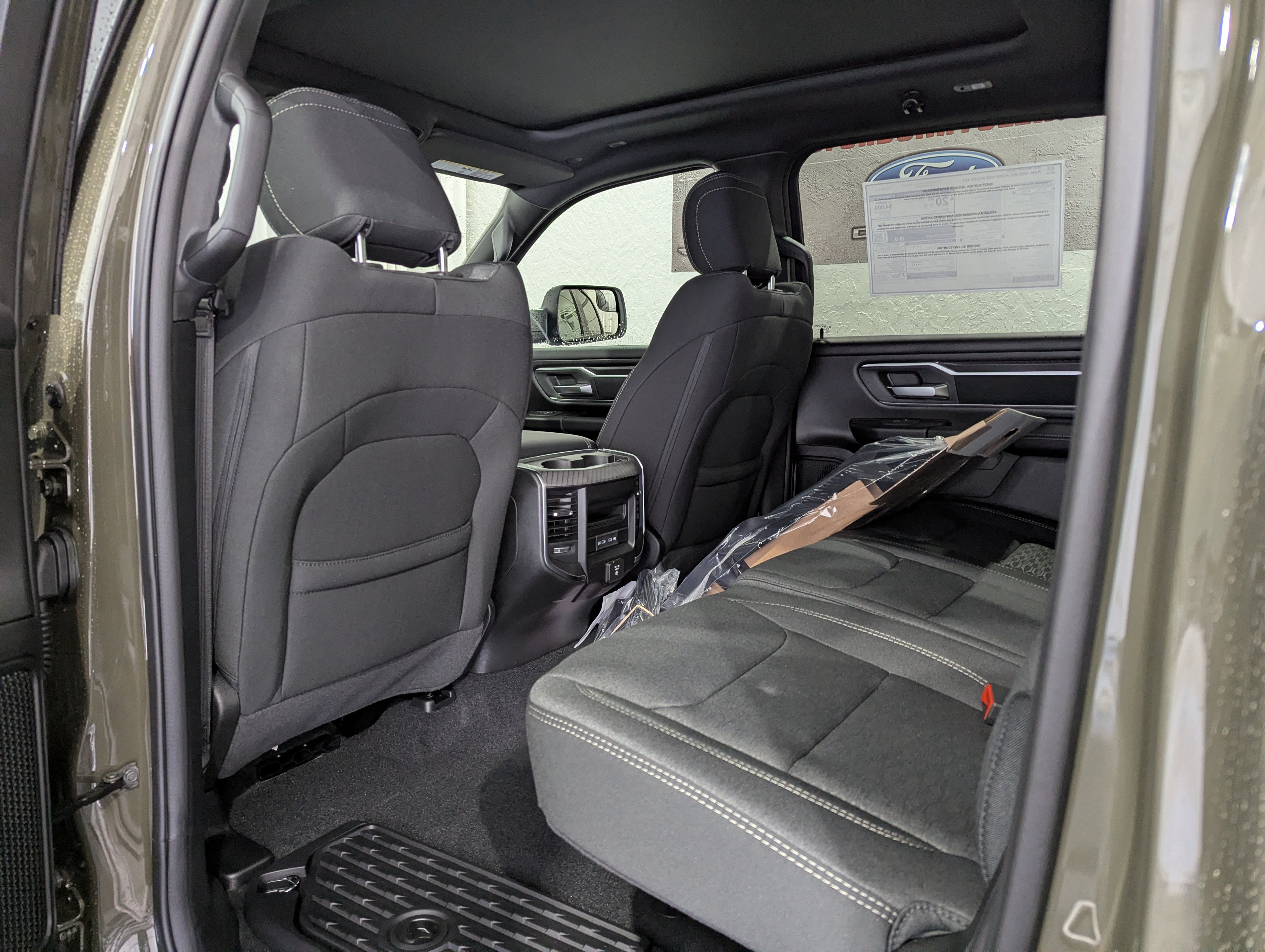 2026 RAM 1500 RAM 1500 BIG HORN CREW CAB 4X4 6'4' BOX