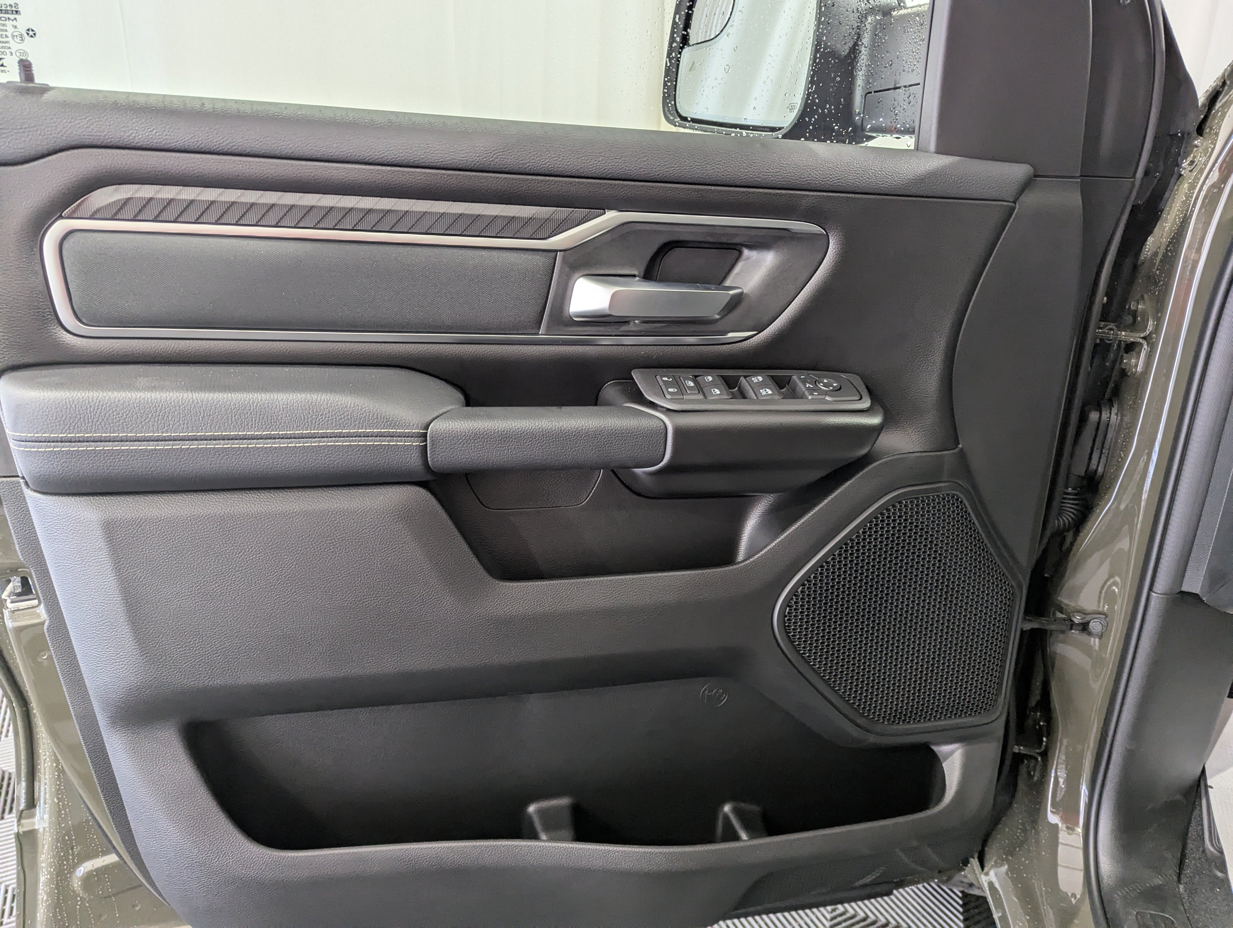 2026 RAM 1500 RAM 1500 BIG HORN CREW CAB 4X4 6'4' BOX