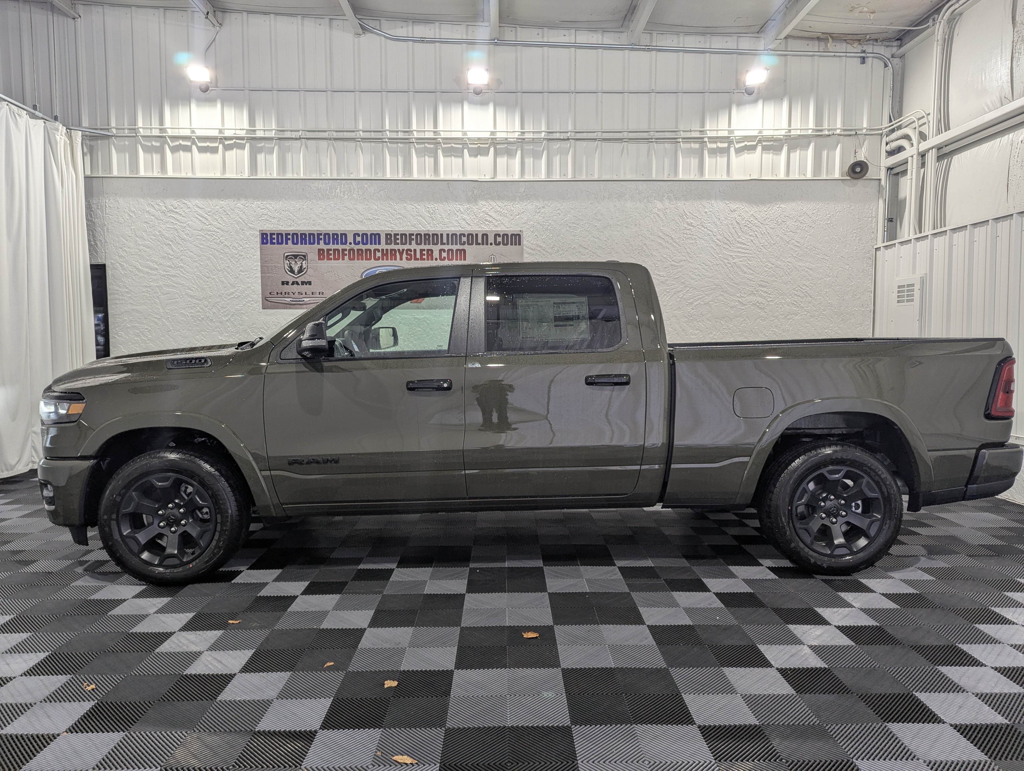 2027 RAM 1500 RAM 1500 BIG HORN CREW CAB 4X4 6'4' BOX