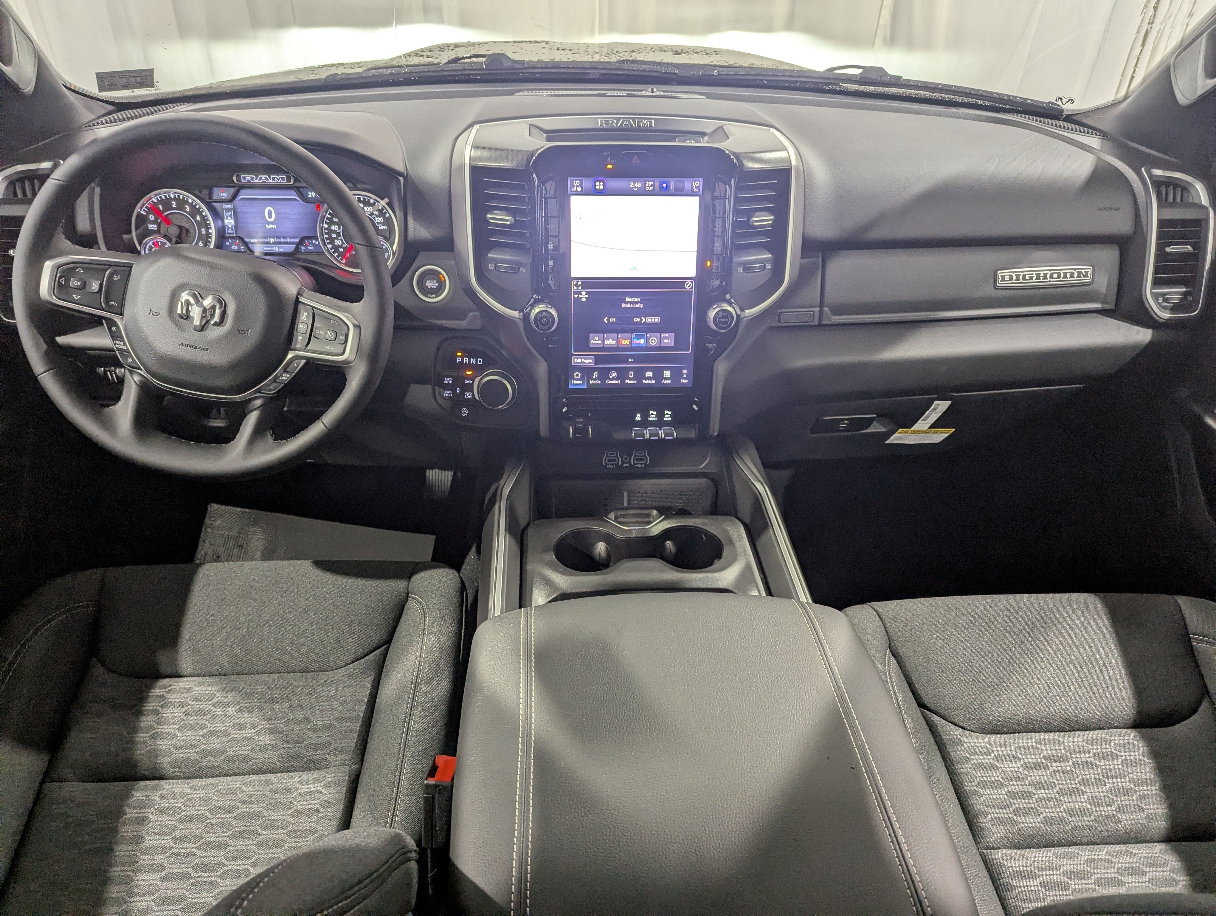2027 RAM 1500 RAM 1500 BIG HORN CREW CAB 4X4 6'4' BOX