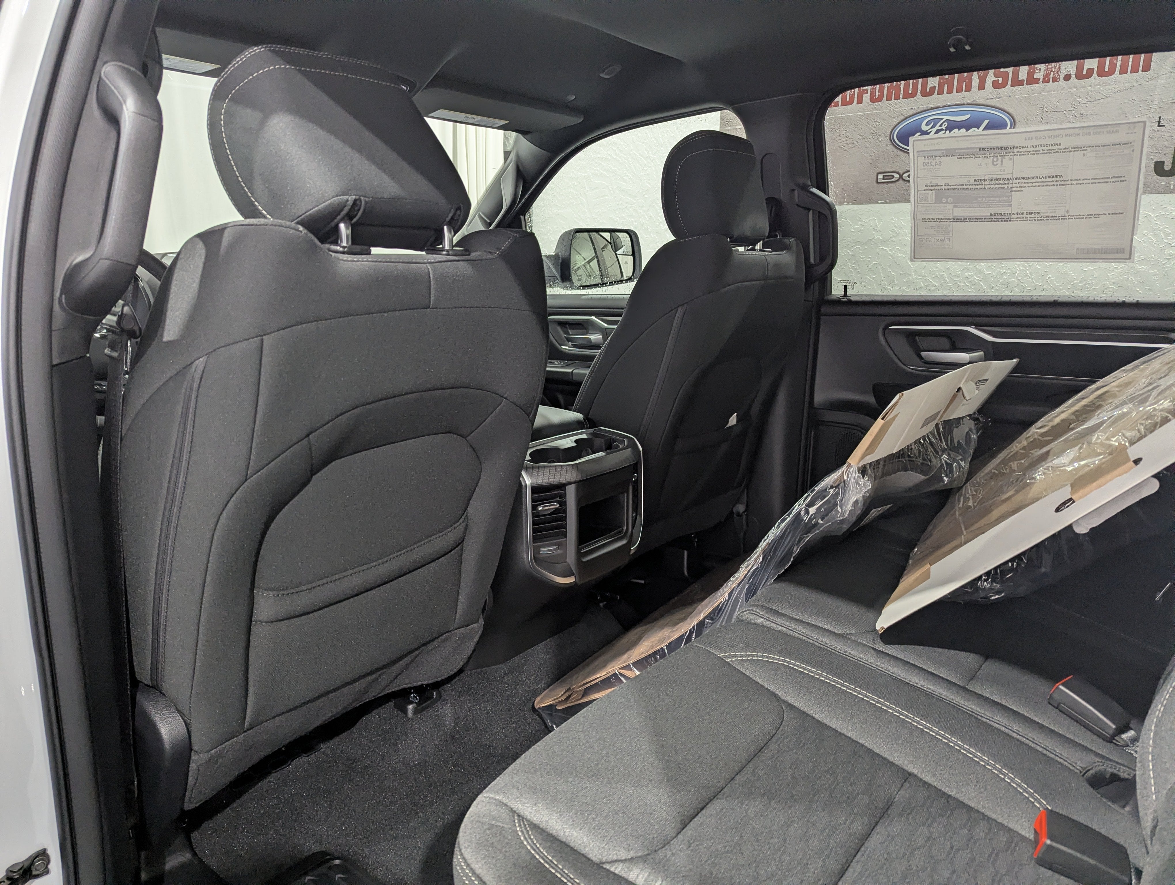 2027 RAM 1500 RAM 1500 BIG HORN CREW CAB 4X4 6'4' BOX